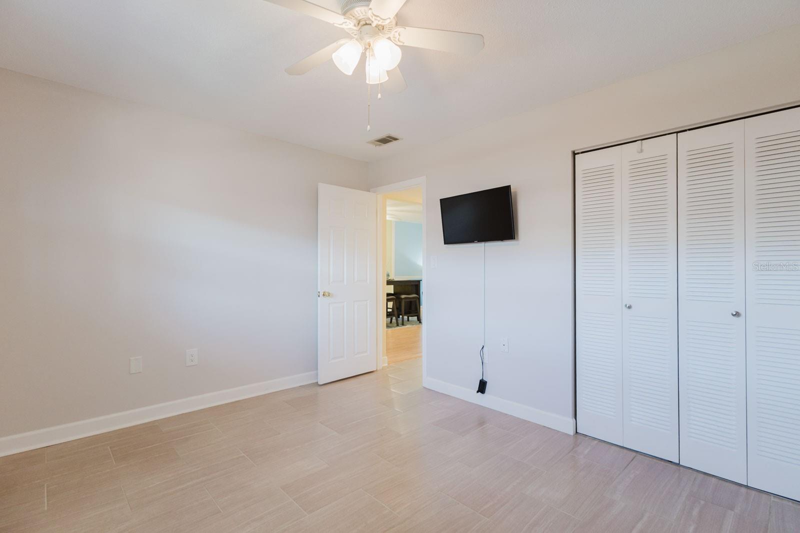 5287 81ST ST N #6, ST PETERSBURG, FL, 33709