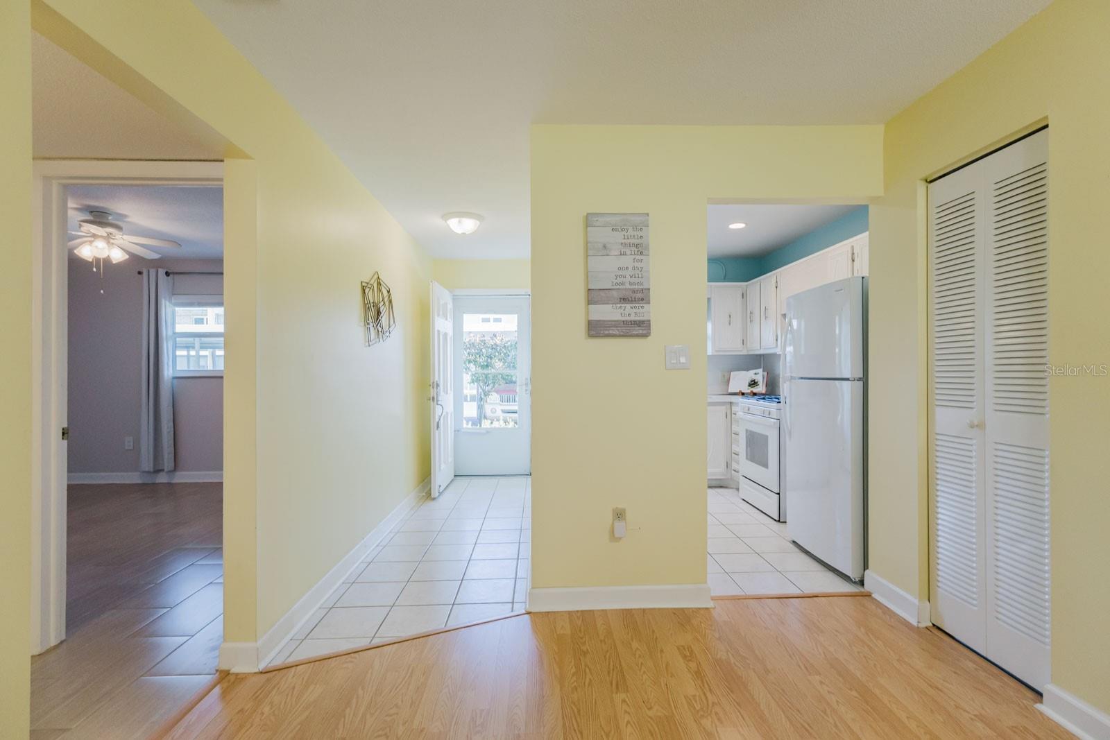 5287 81ST ST N #6, ST PETERSBURG, FL, 33709