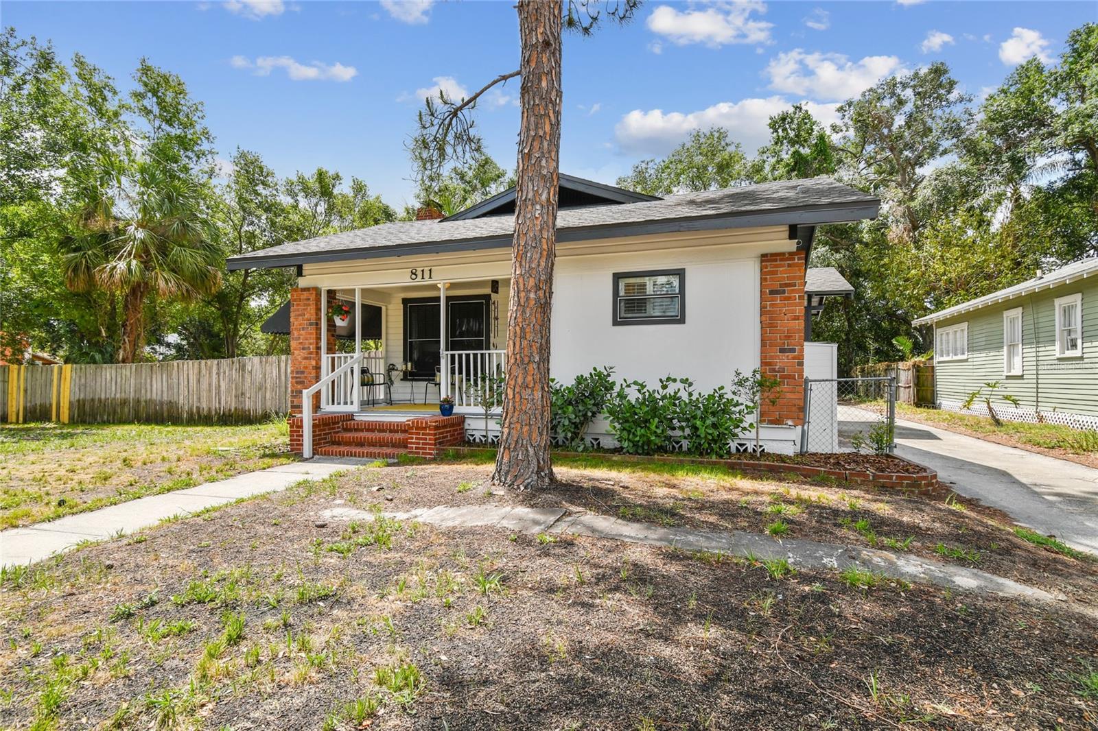 811 E FLORA ST, TAMPA, FL, 33604