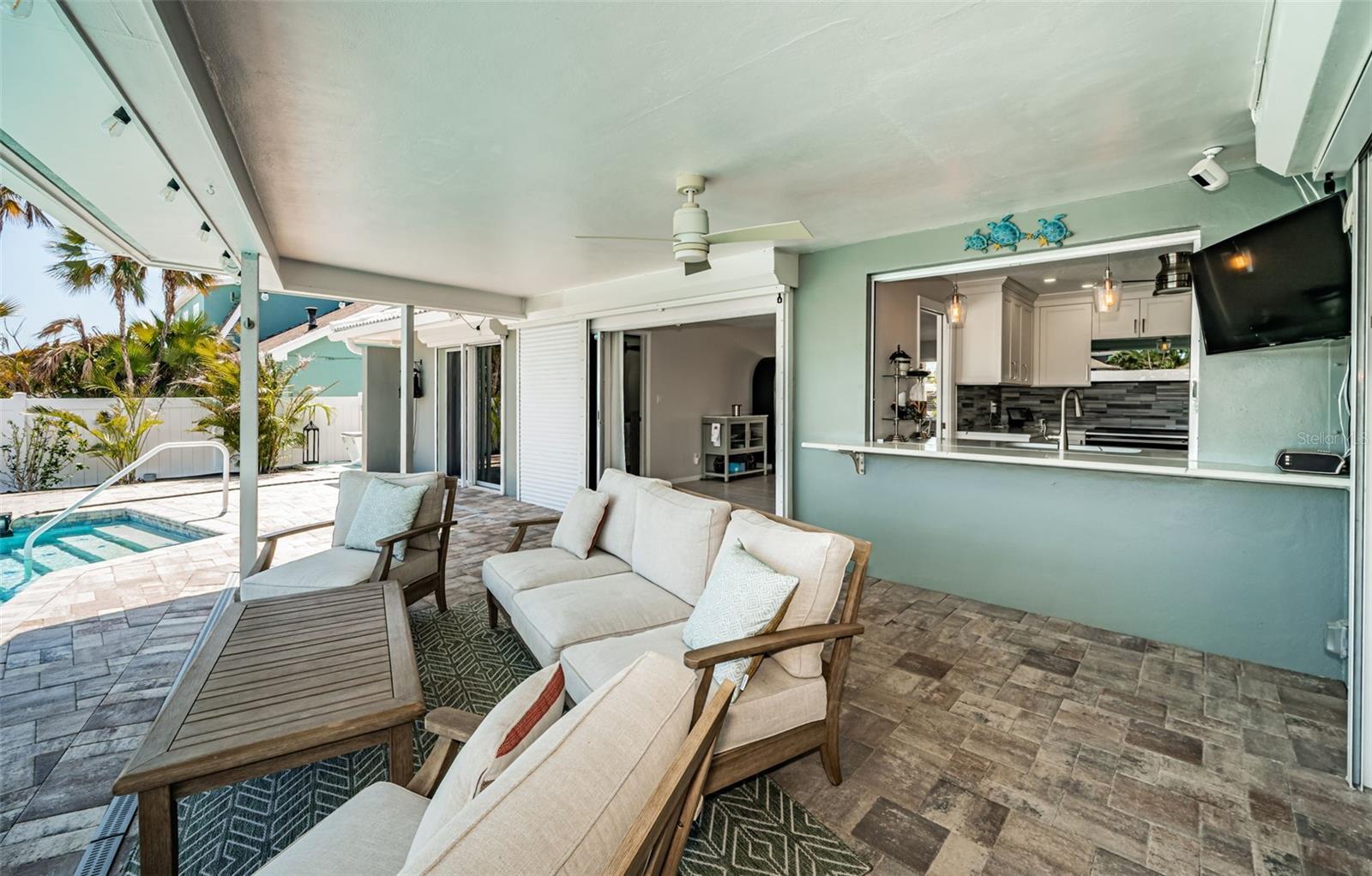 2180 DOLPHIN BLVD S, ST PETERSBURG, FL, 33707