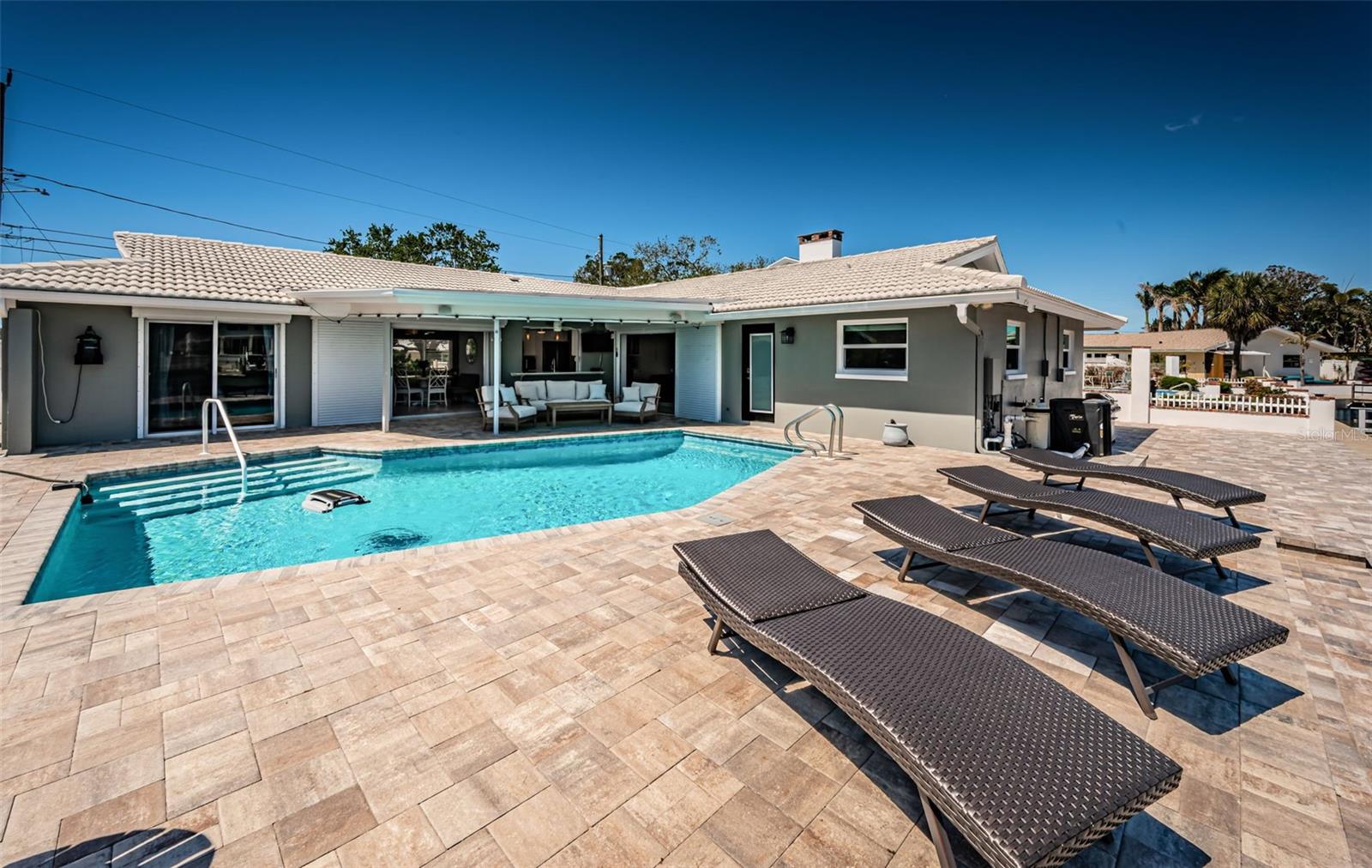 2180 DOLPHIN BLVD S, ST PETERSBURG, FL, 33707