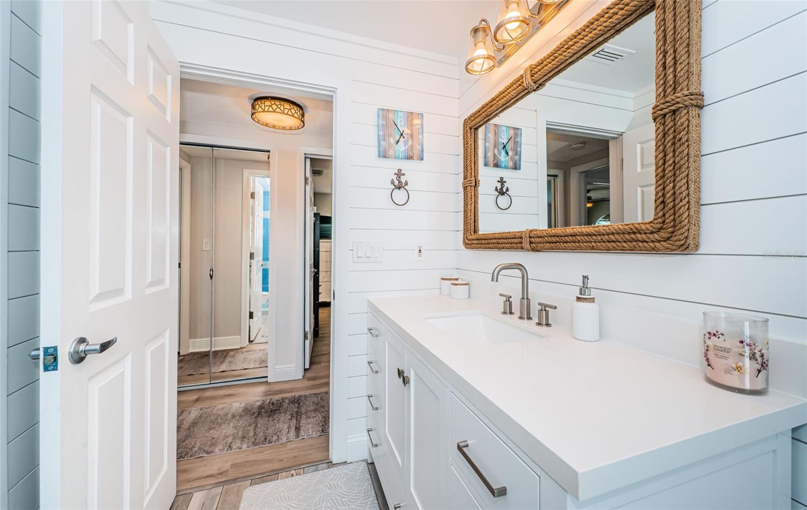 2180 DOLPHIN BLVD S, ST PETERSBURG, FL, 33707