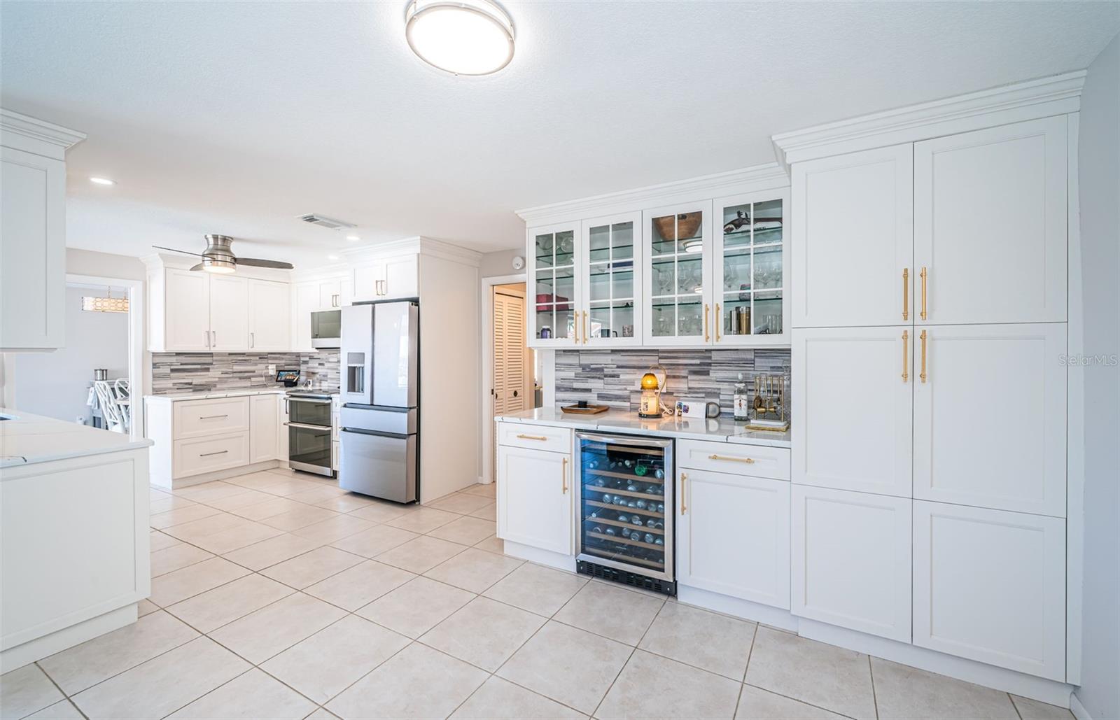 2180 DOLPHIN BLVD S, ST PETERSBURG, FL, 33707