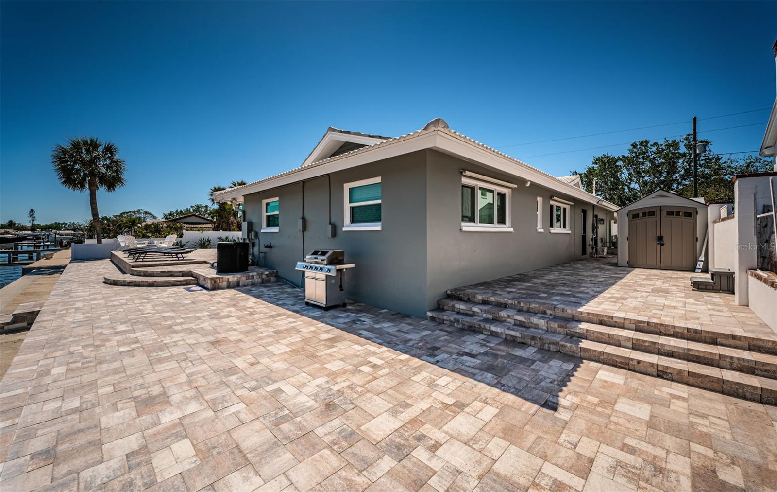 2180 DOLPHIN BLVD S, ST PETERSBURG, FL, 33707