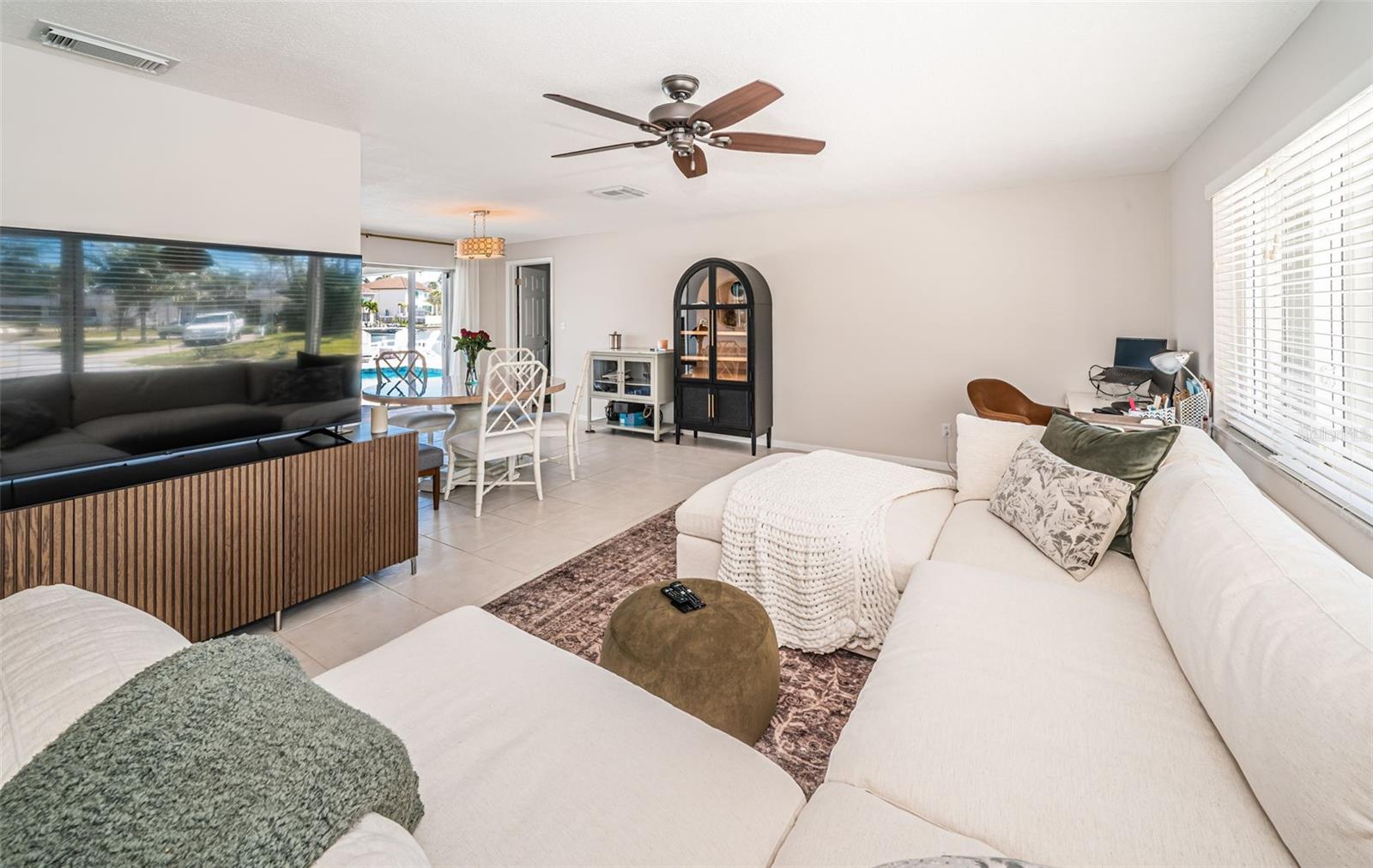 2180 DOLPHIN BLVD S, ST PETERSBURG, FL, 33707