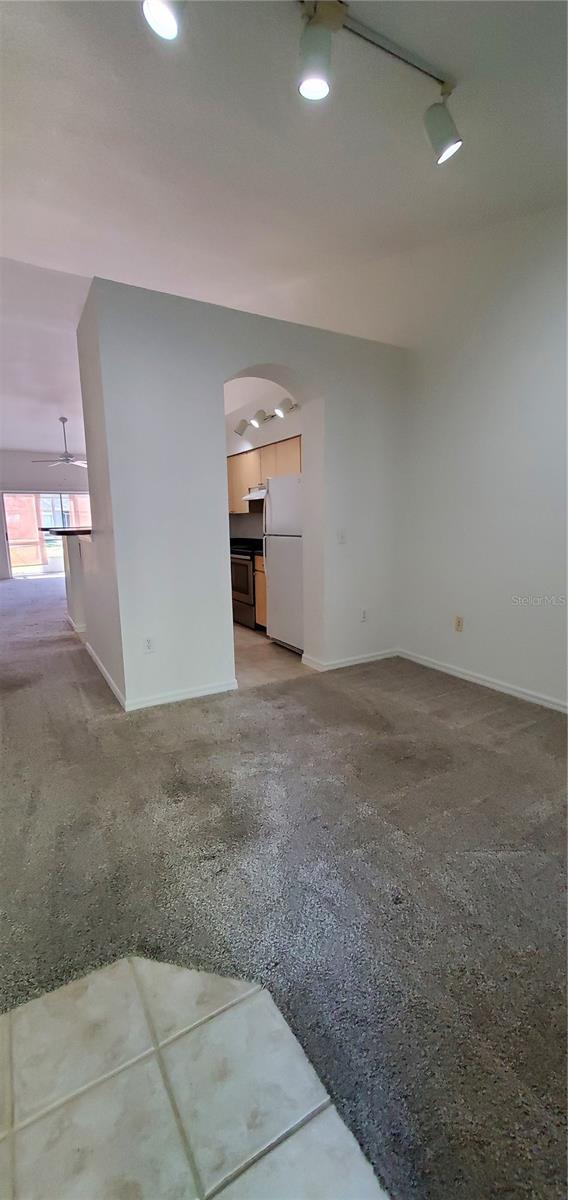 3584 KINGS RD #101, PALM HARBOR, FL, 34685