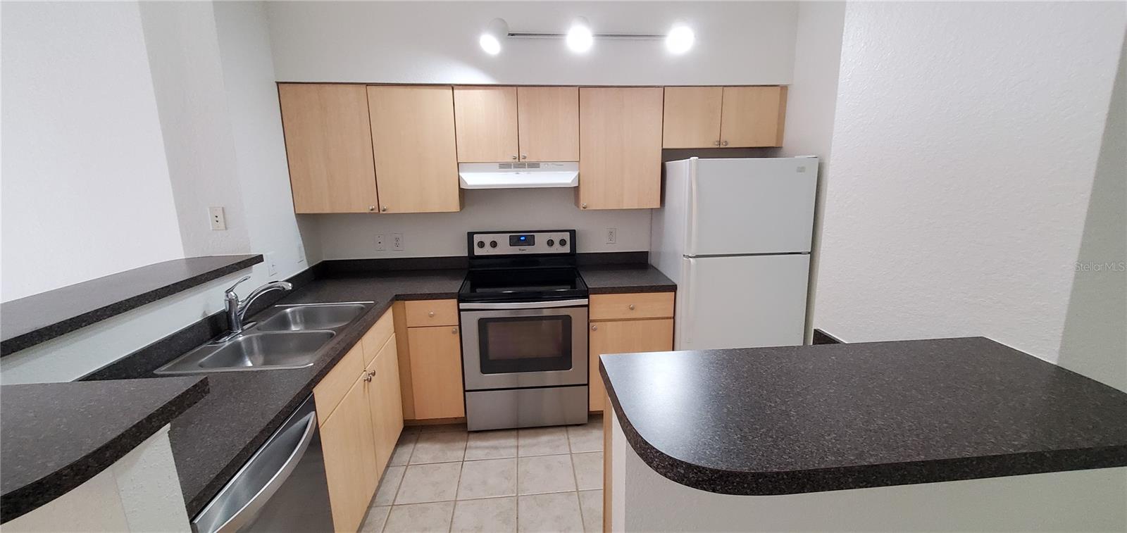 3584 KINGS RD #101, PALM HARBOR, FL, 34685