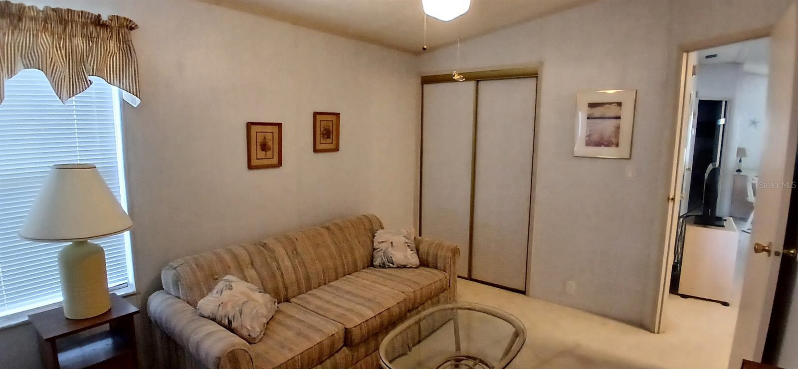 K4902885 Property Photo