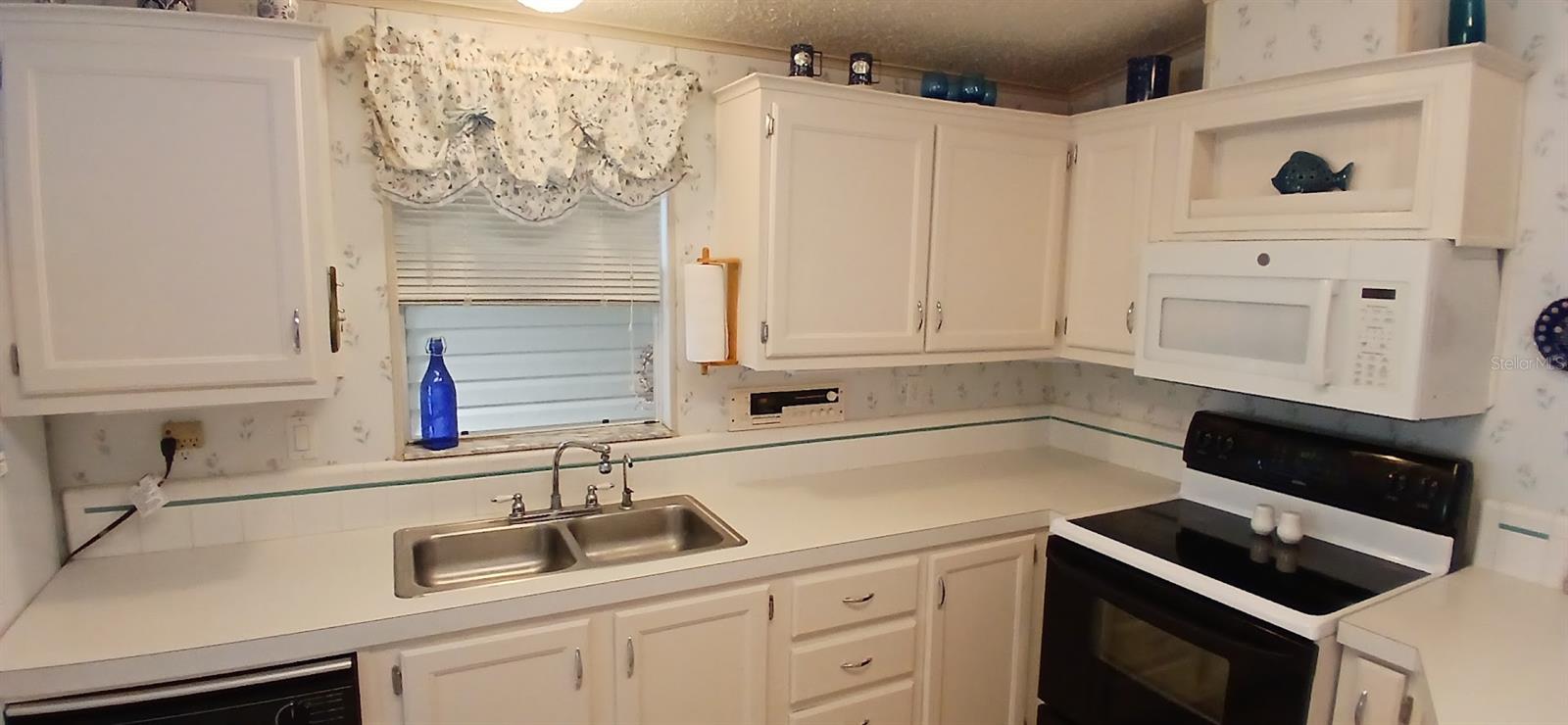 K4902885 Property Photo