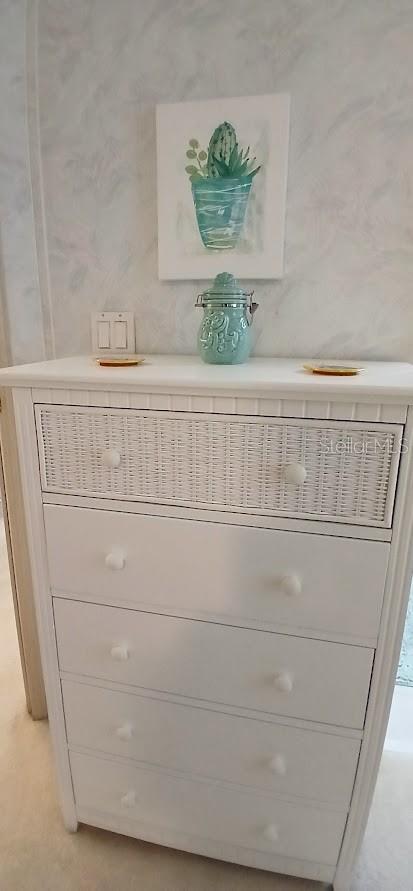 K4902885 Property Photo