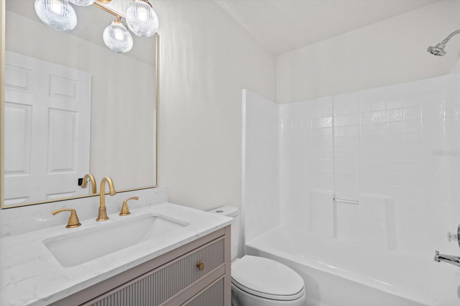 56 LA MANCHA DR, PALM COAST, FL, 32137