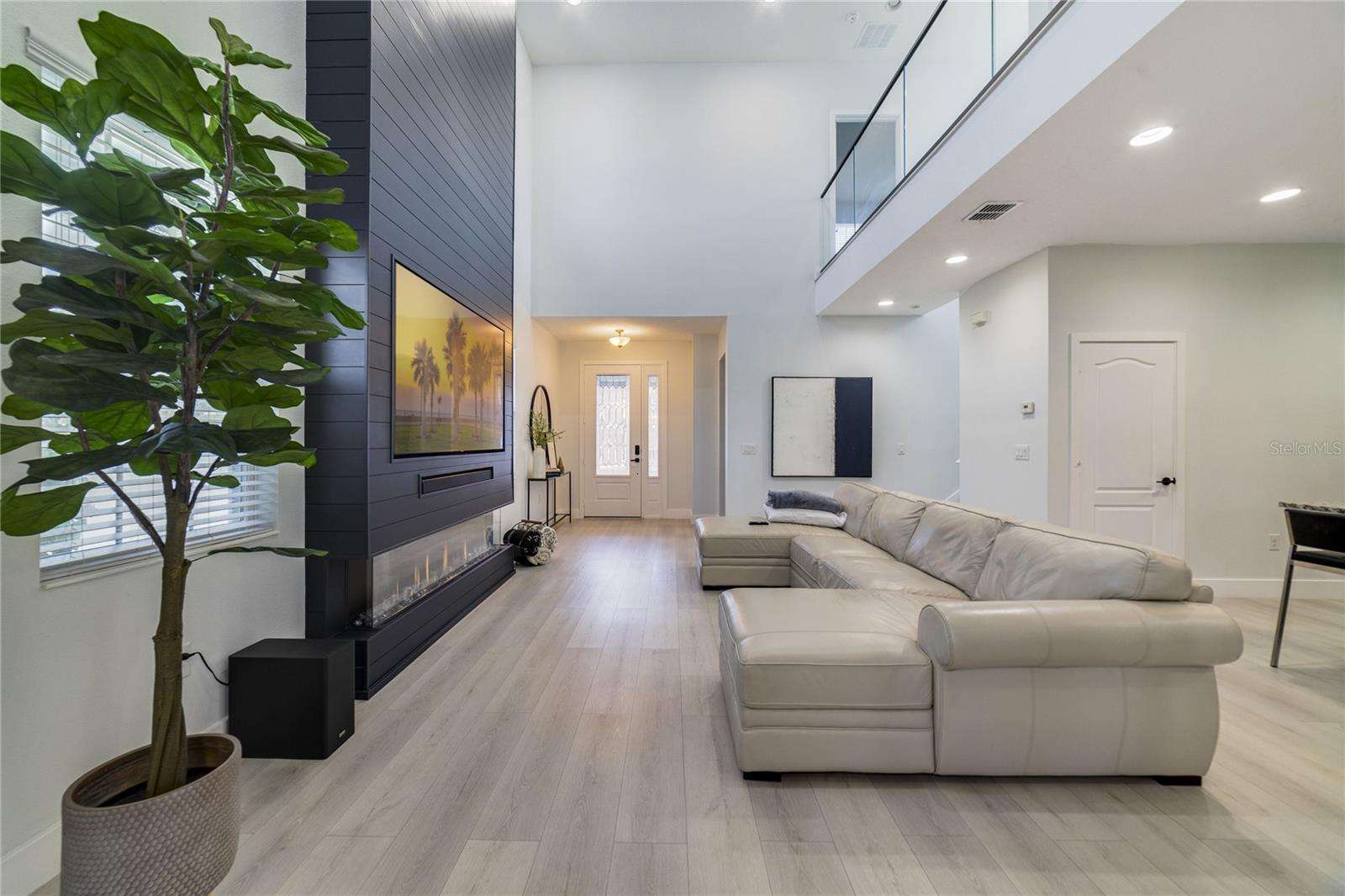 15107 WHITE WAGTAIL LN, WINTER GARDEN, FL, 34787