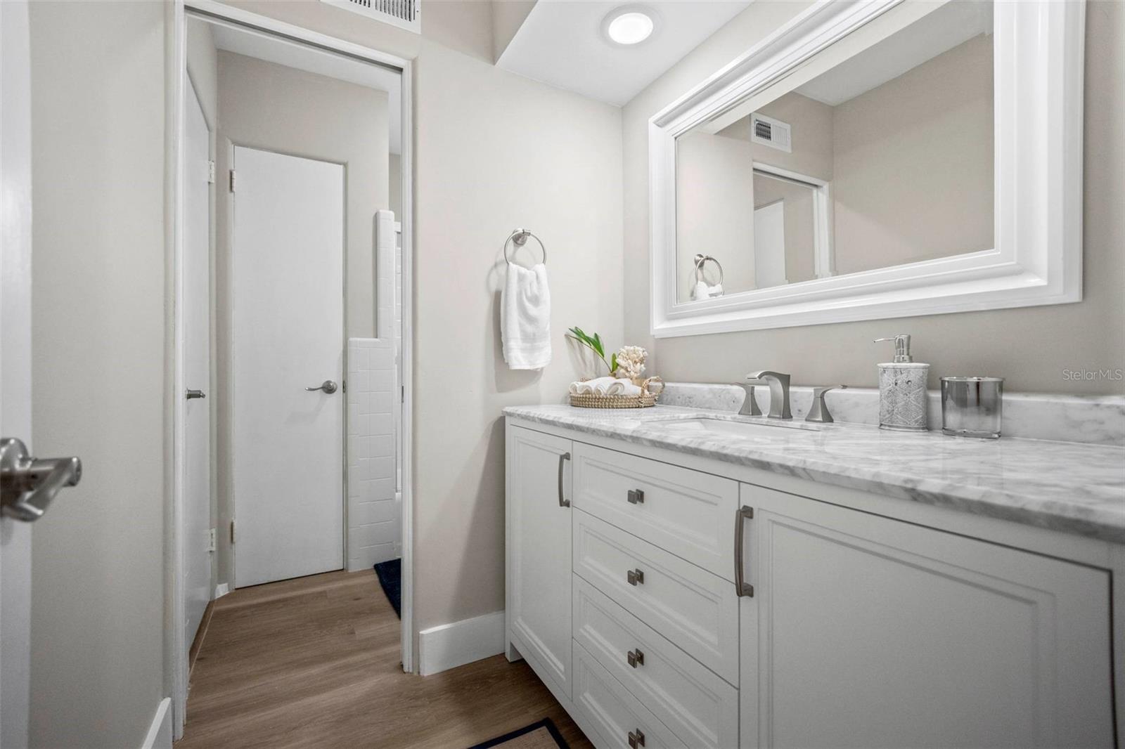 3130 KEY WAY, SARASOTA, FL, 34239