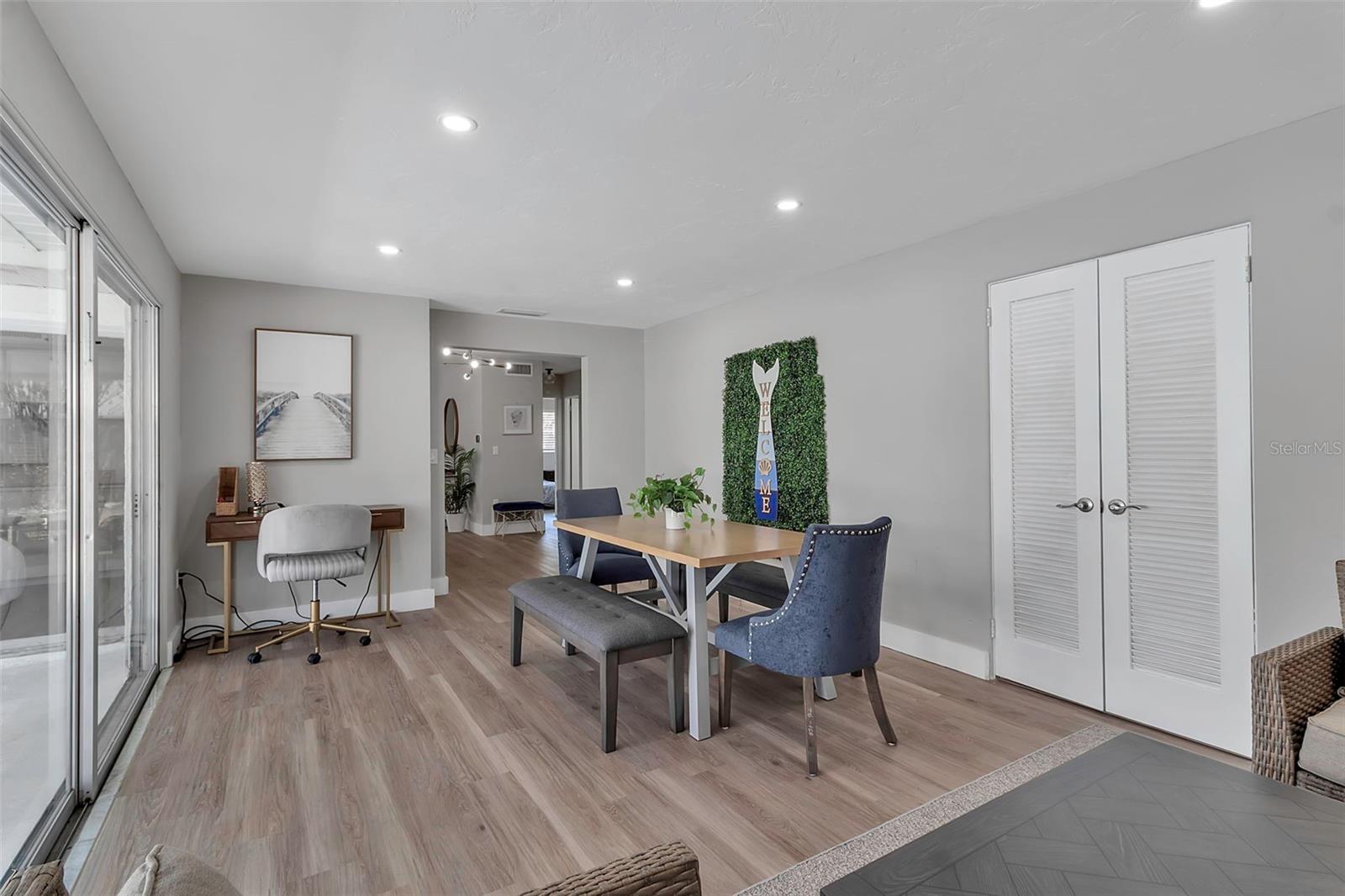 3130 KEY WAY, SARASOTA, FL, 34239