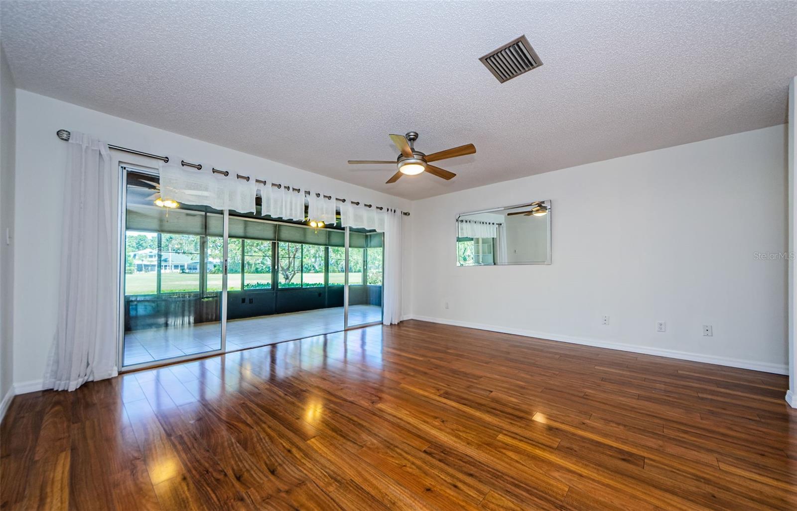 70 ASHLEY LN, OLDSMAR, FL, 34677