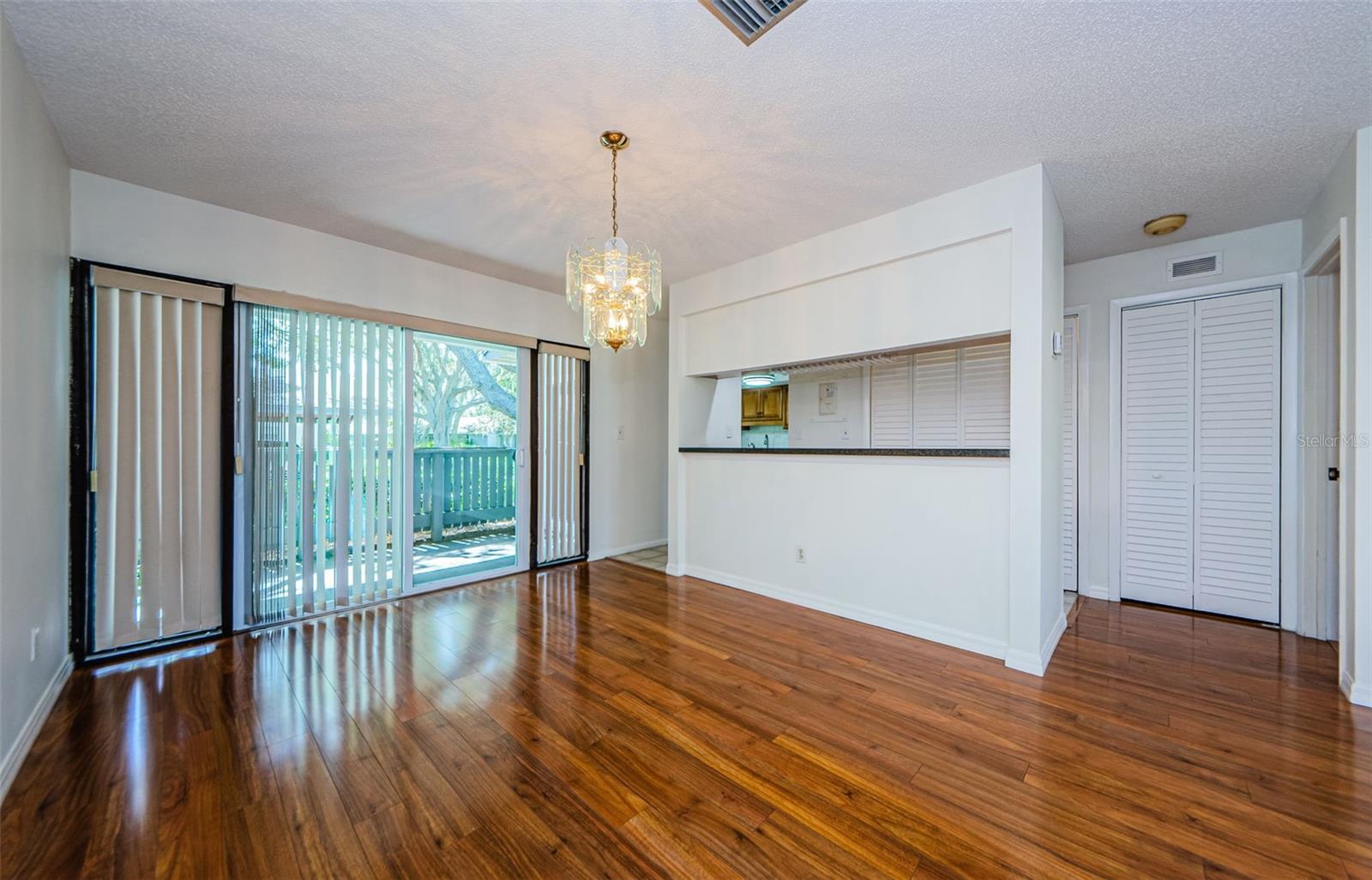 70 ASHLEY LN, OLDSMAR, FL, 34677