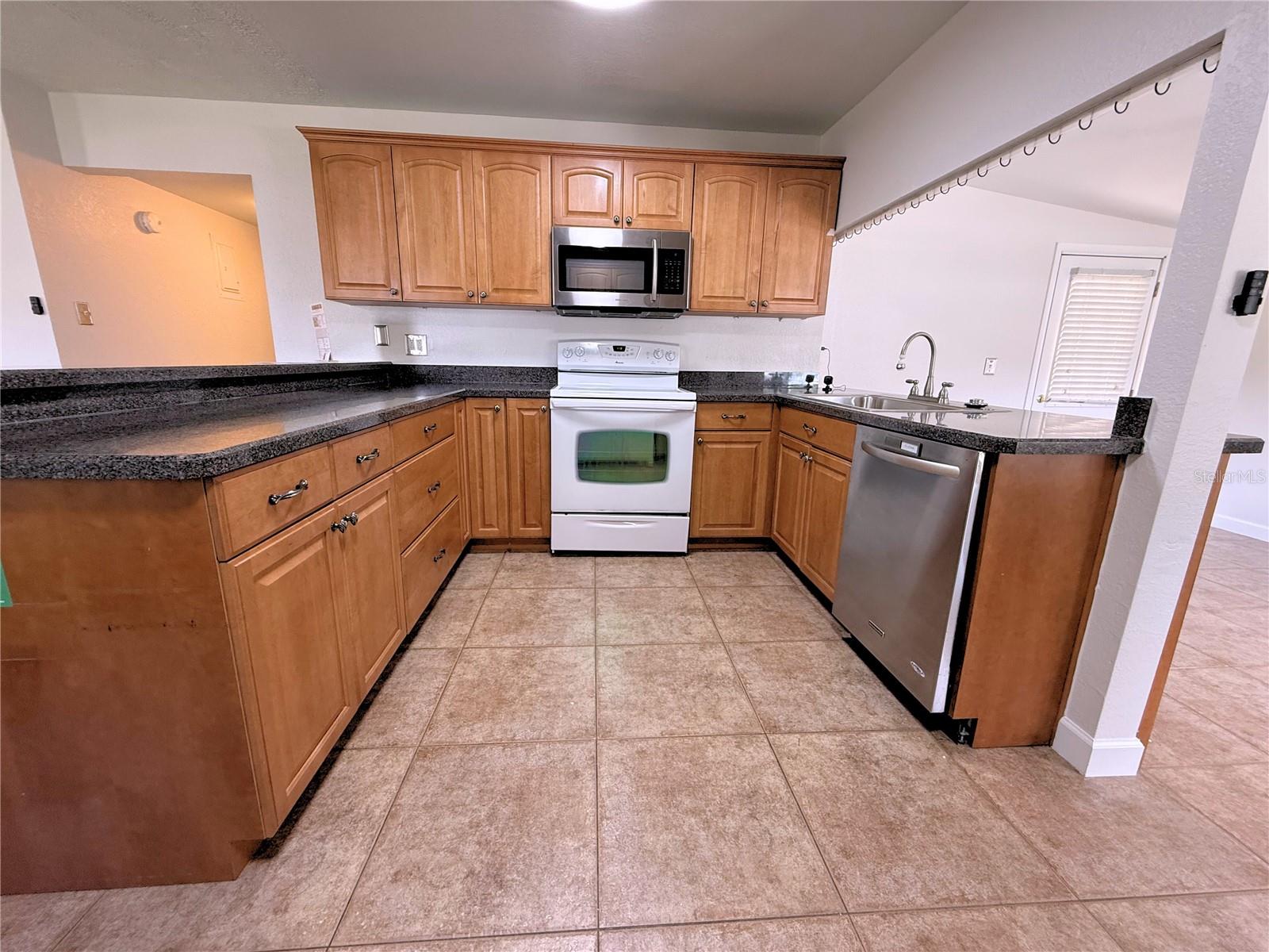 4732 W WYOMING AVE, TAMPA, FL, 33616