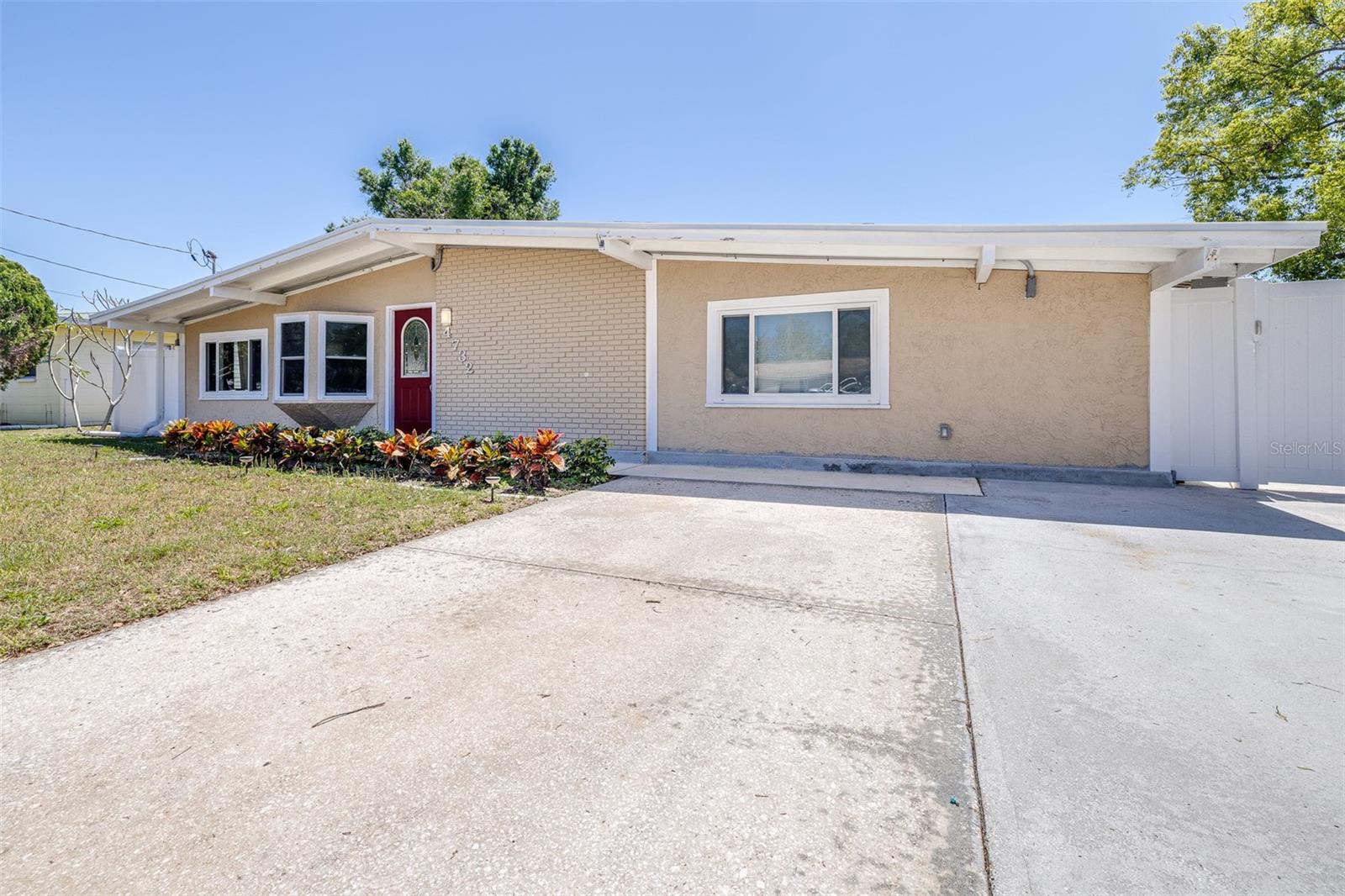 4732 W WYOMING AVE, TAMPA, FL, 33616