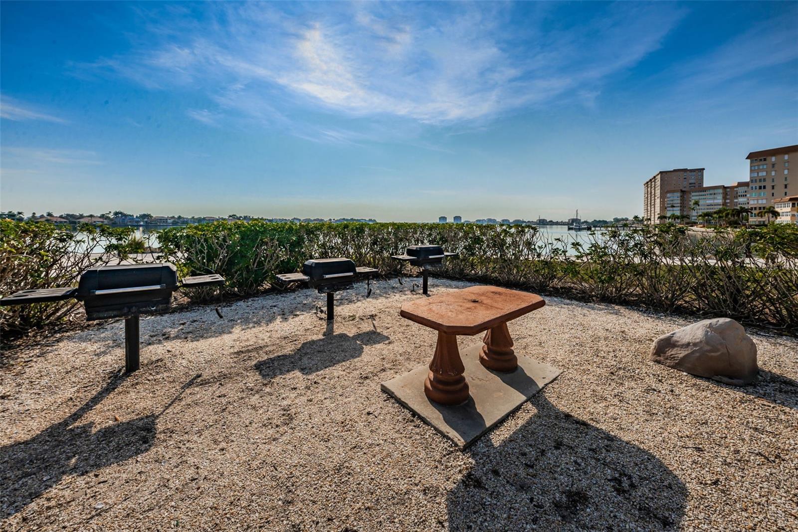 5108 BRITTANY DR S #607, ST PETERSBURG, FL, 33715