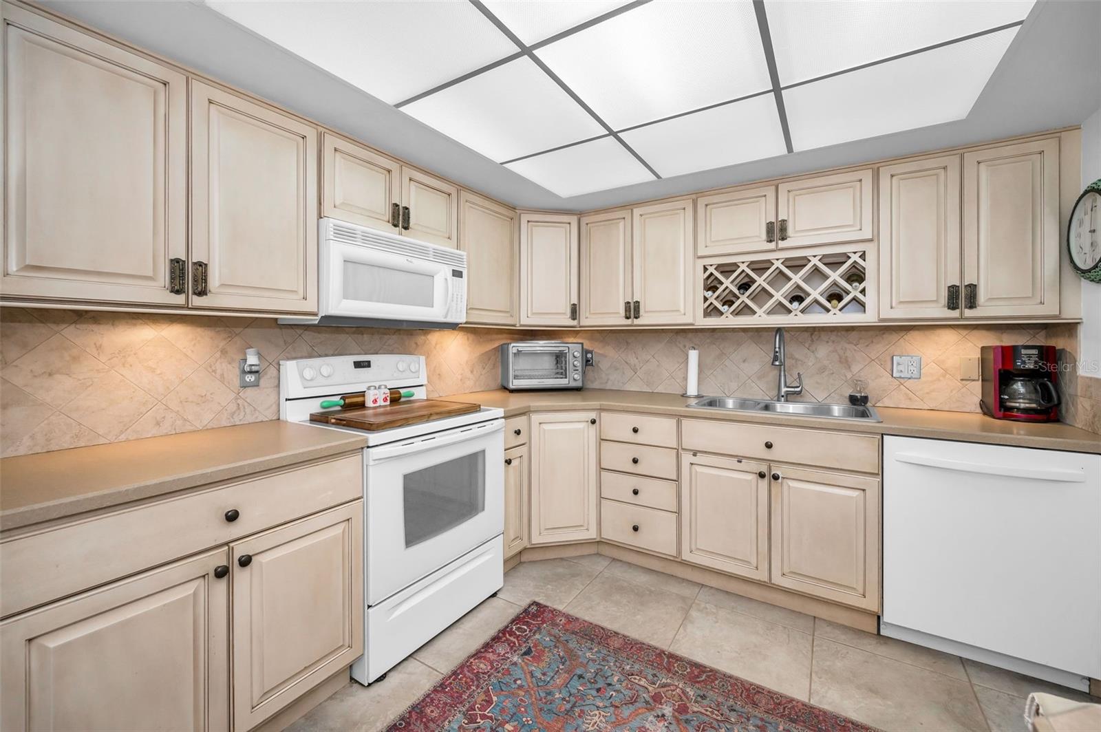 5108 BRITTANY DR S #607, ST PETERSBURG, FL, 33715