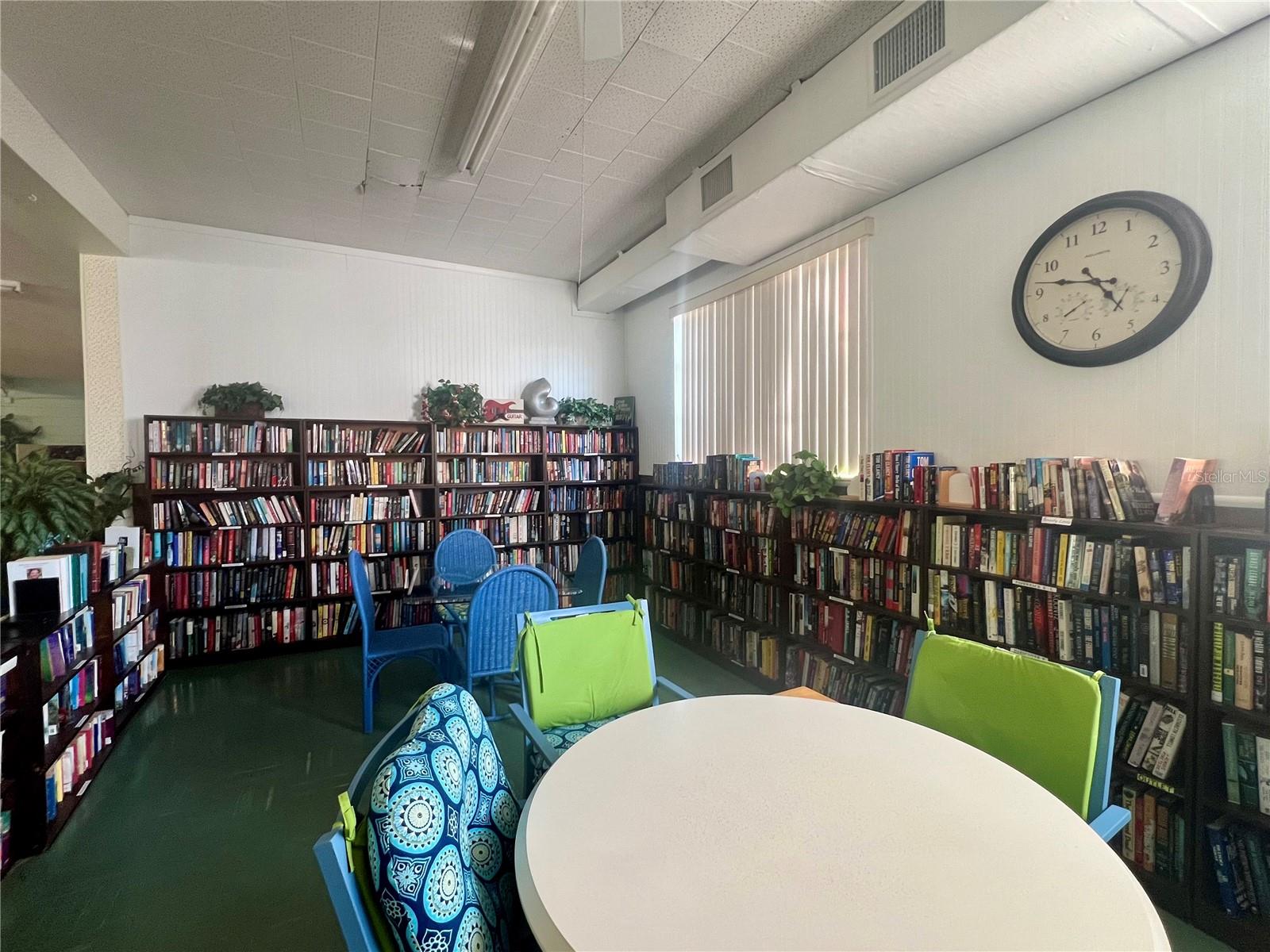 TB8373740 Property Photo