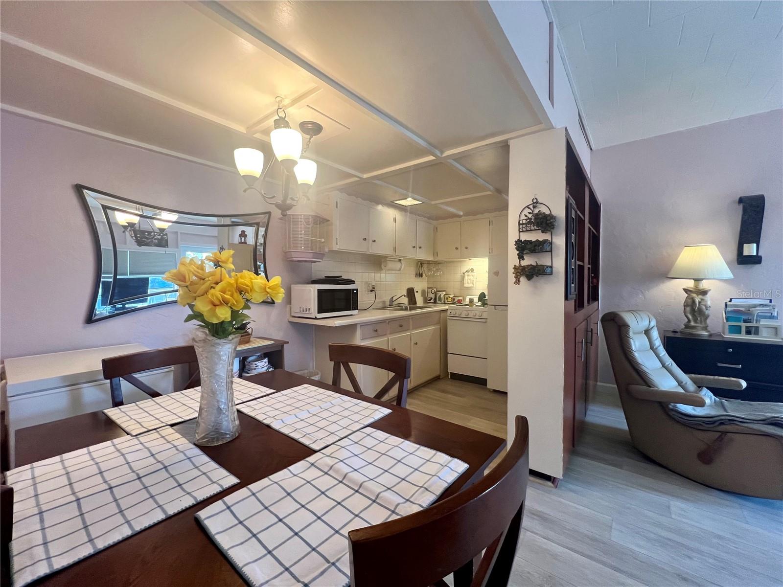 TB8373740 Property Photo