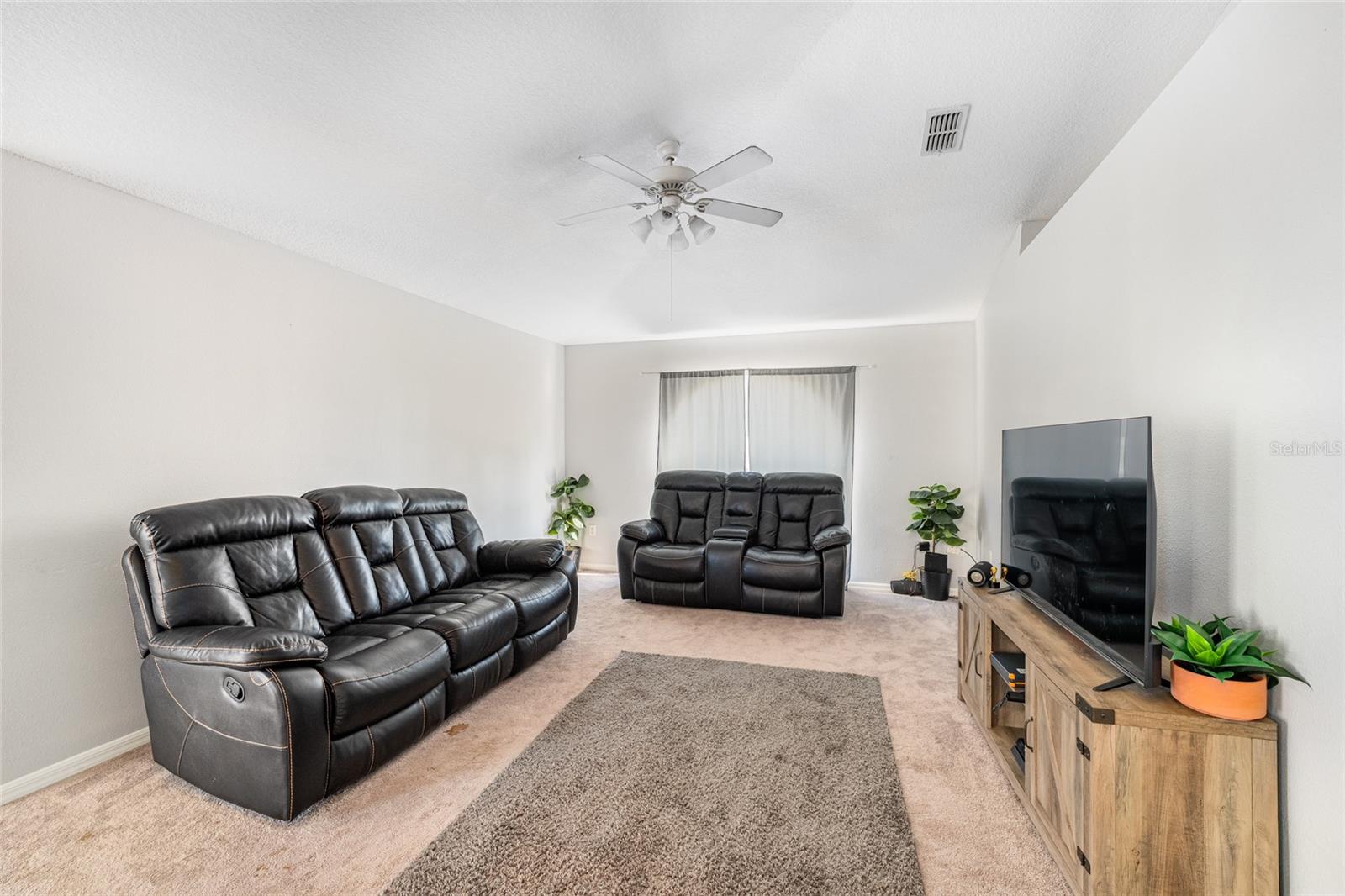 1632 LANSFIELD AVE, DELTONA, FL, 32738