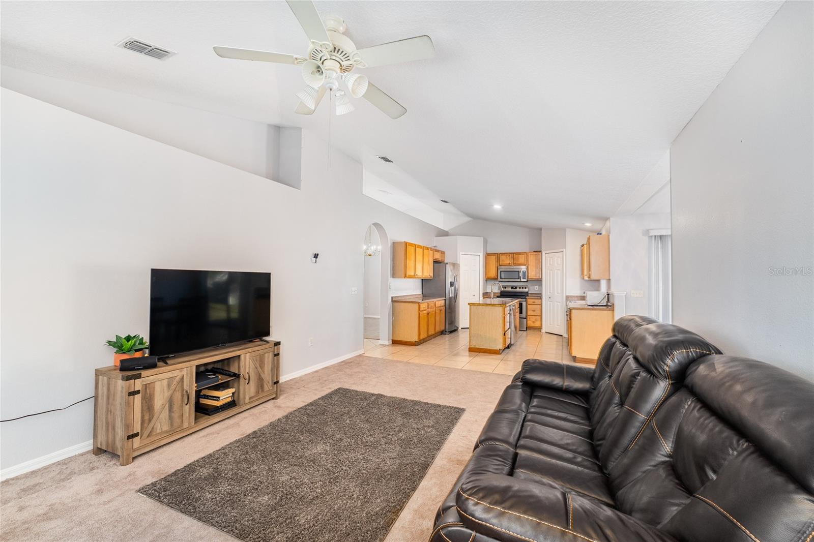 1632 LANSFIELD AVE, DELTONA, FL, 32738