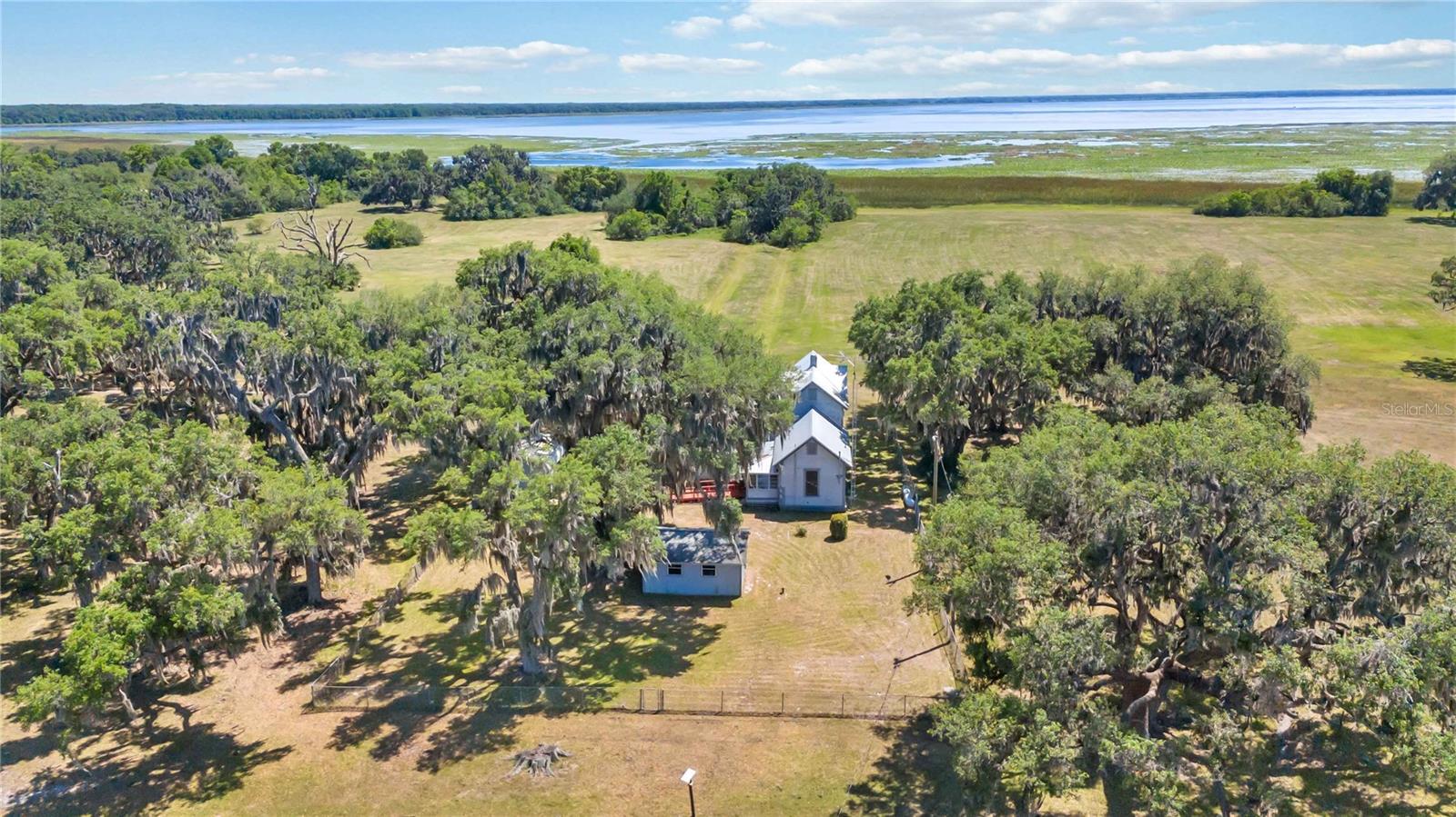 O6299268 Property Photo