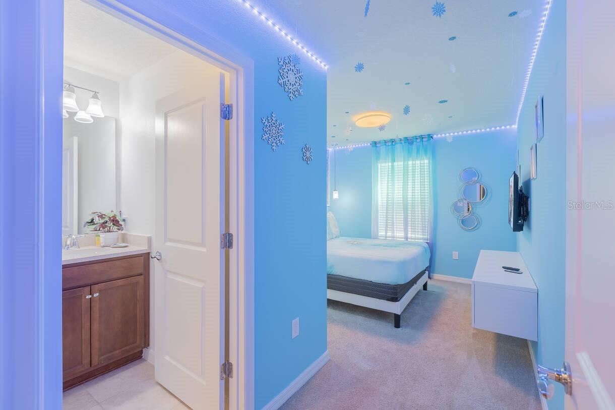 136 JETTY WAY, DAVENPORT, FL, 33897