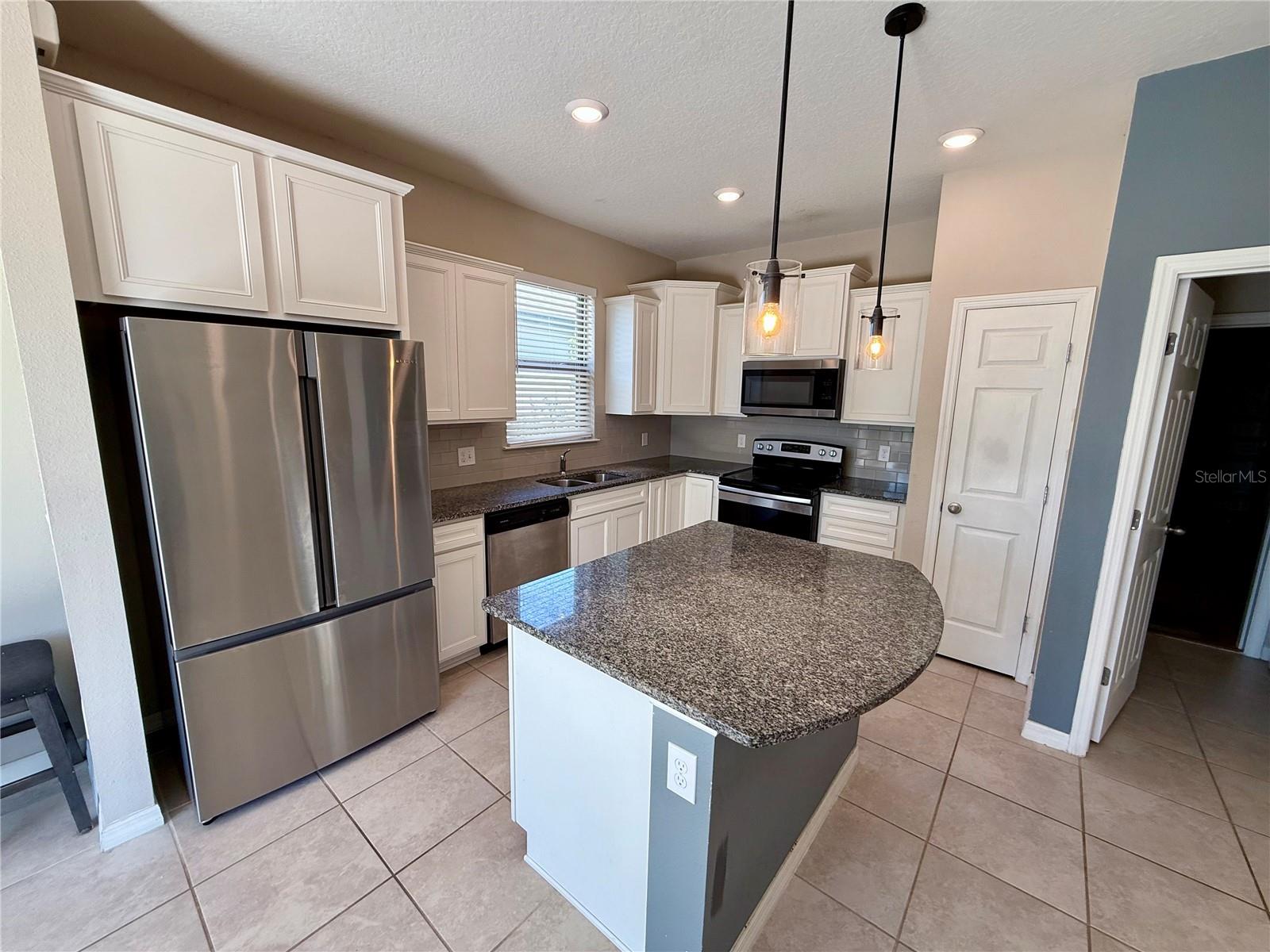 1705 CAYMAN COVE CIR, ST CLOUD, FL, 34772