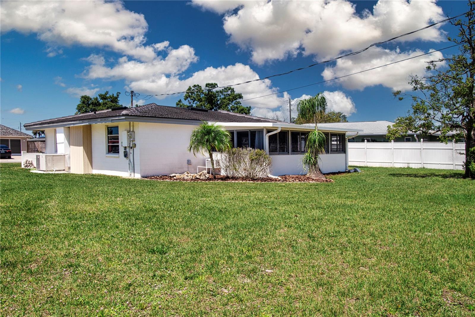 466 SUNNYSIDE DR, VENICE, FL, 34293