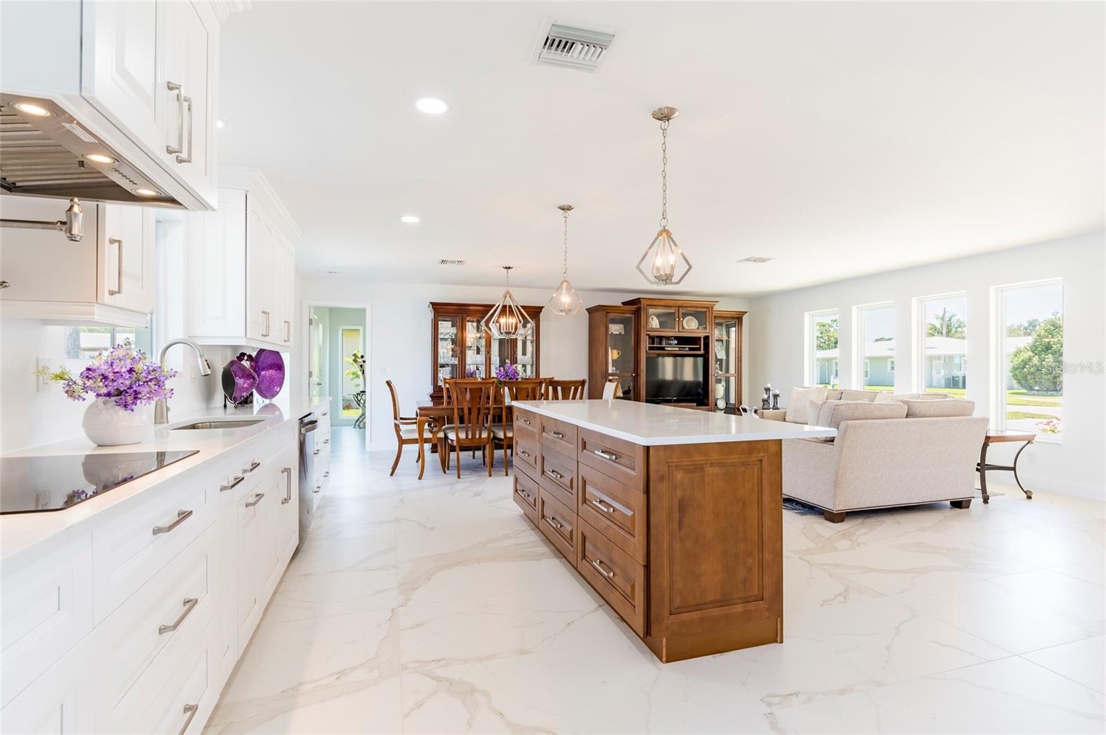 13797 PINECREST DR, LARGO, FL, 33774