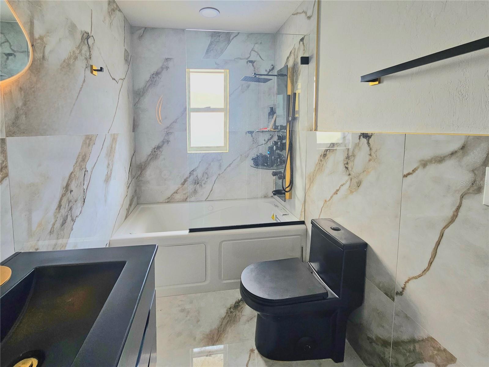 13665 ABBEY DR #2, FORT MYERS, FL, 33919