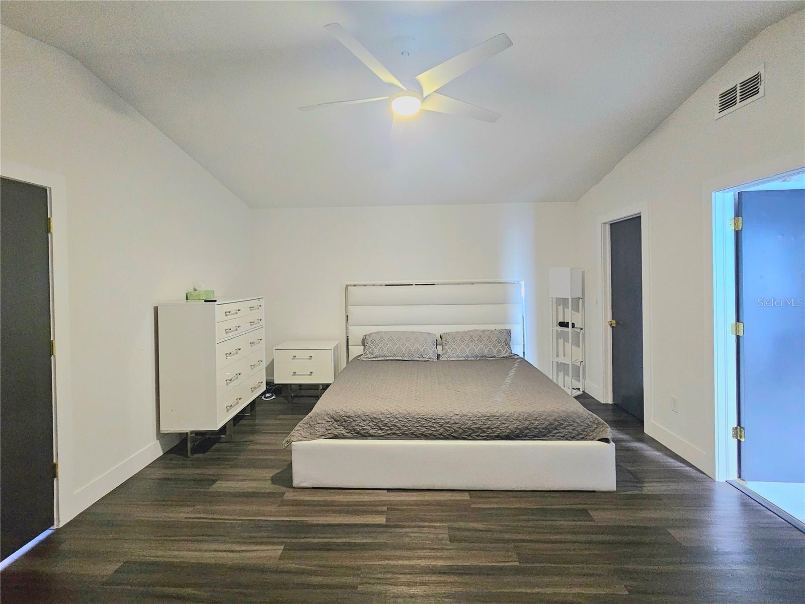 13665 ABBEY DR #2, FORT MYERS, FL, 33919