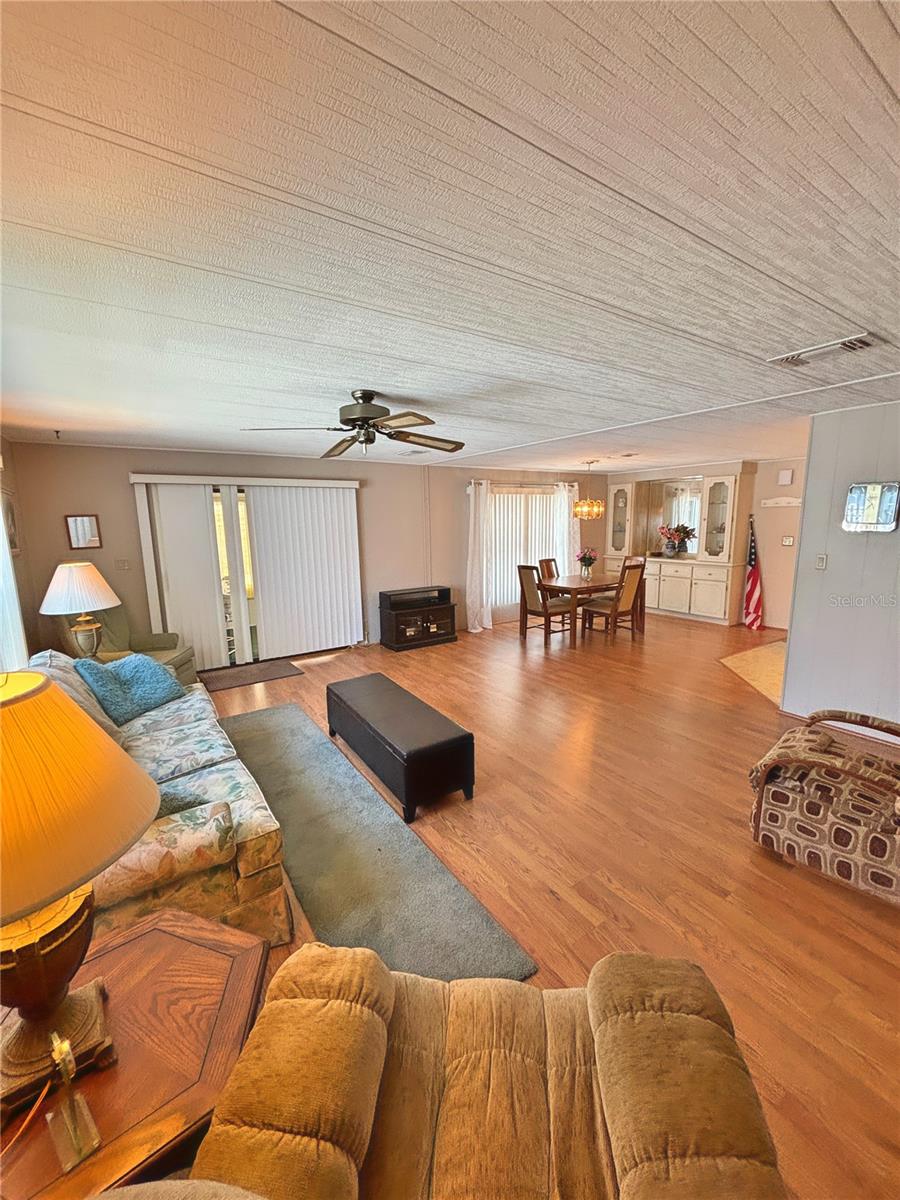 P4934493 Property Photo