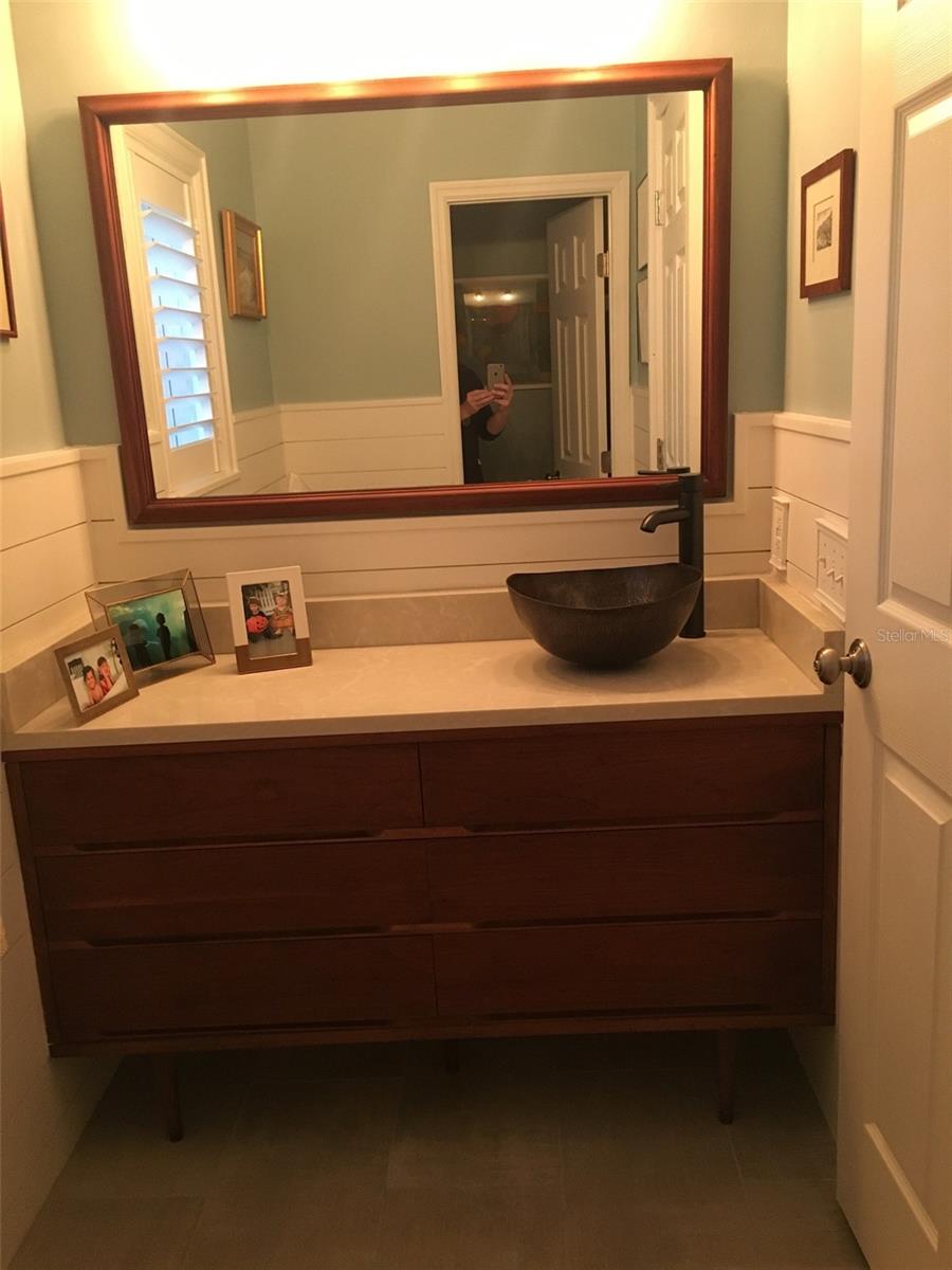 5001 W DICKENS AVE, TAMPA, FL, 33629