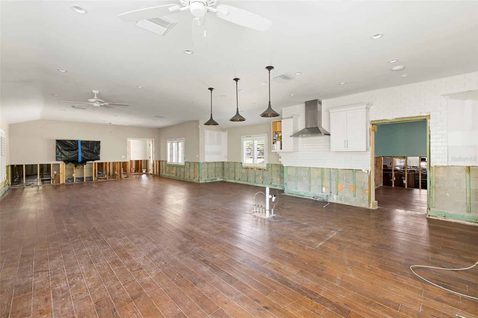 5001 W DICKENS AVE, TAMPA, FL, 33629