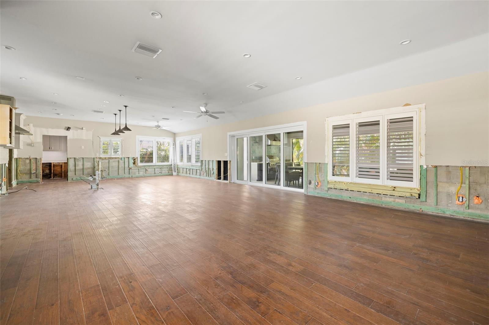 5001 W DICKENS AVE, TAMPA, FL, 33629