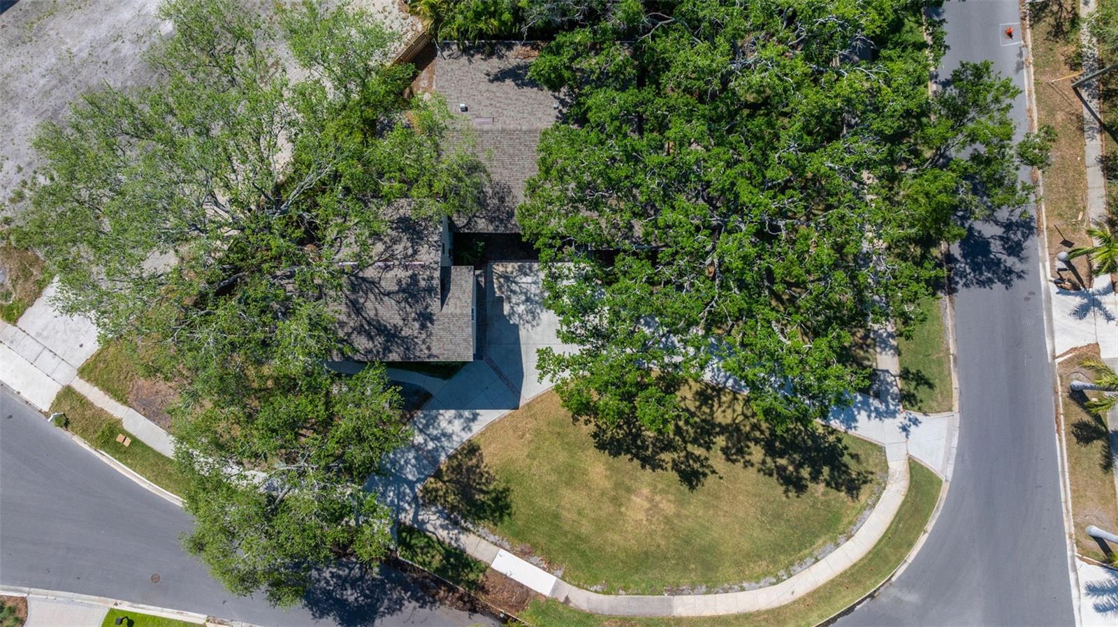 5001 W DICKENS AVE, TAMPA, FL, 33629