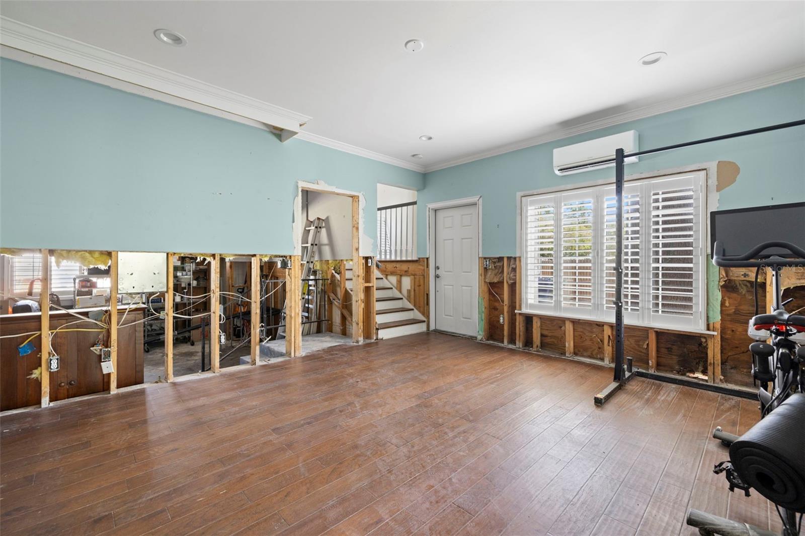 5001 W DICKENS AVE, TAMPA, FL, 33629