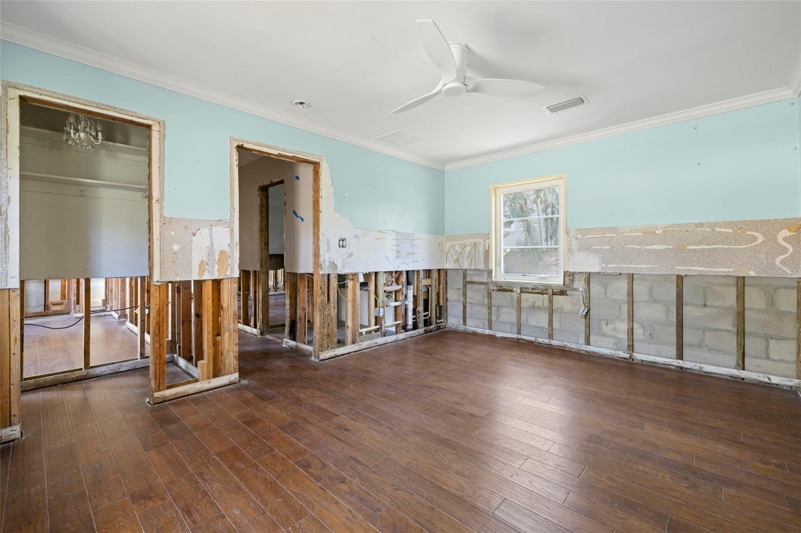 5001 W DICKENS AVE, TAMPA, FL, 33629