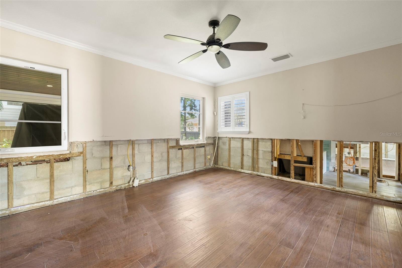 5001 W DICKENS AVE, TAMPA, FL, 33629