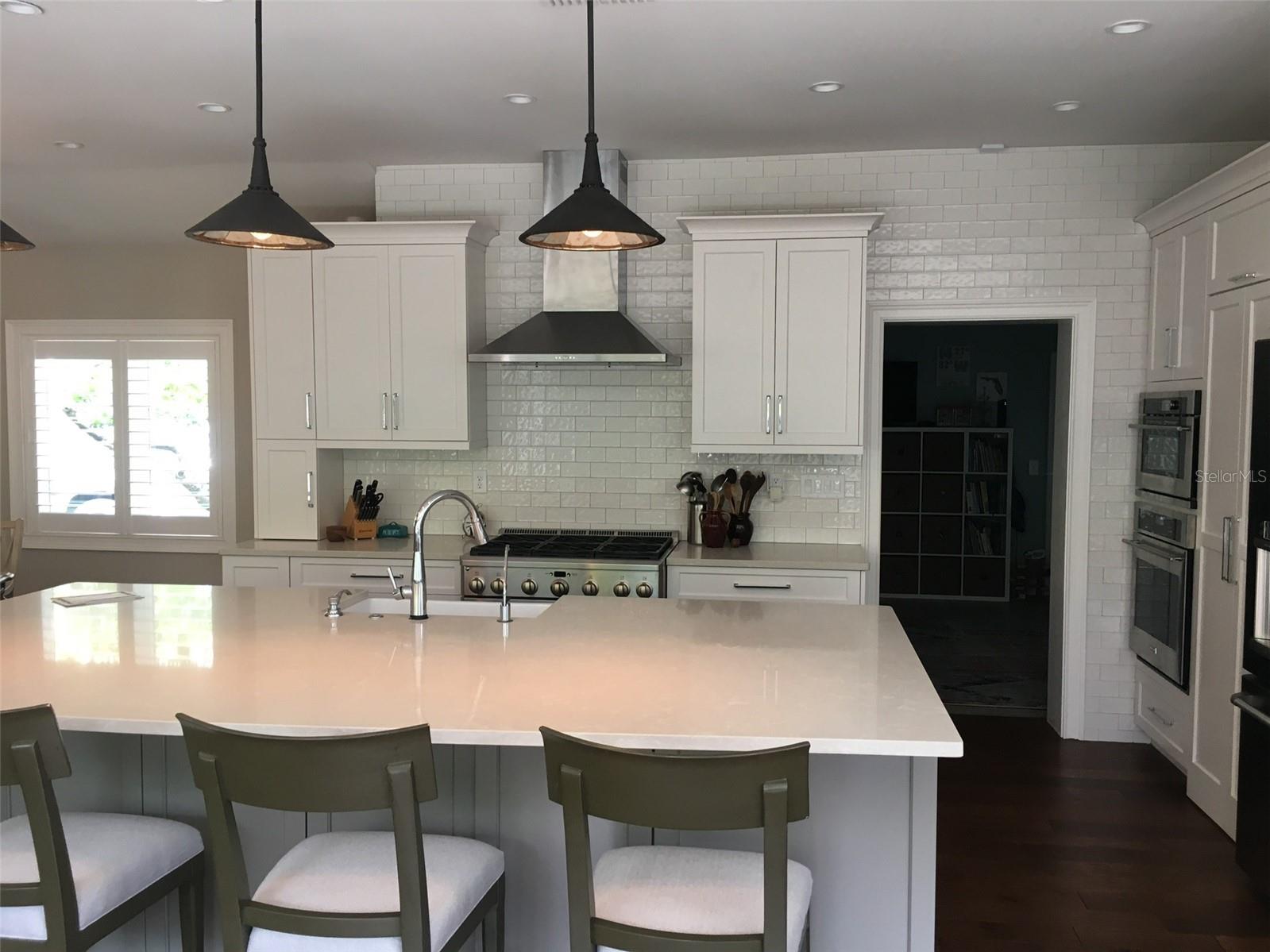 5001 W DICKENS AVE, TAMPA, FL, 33629