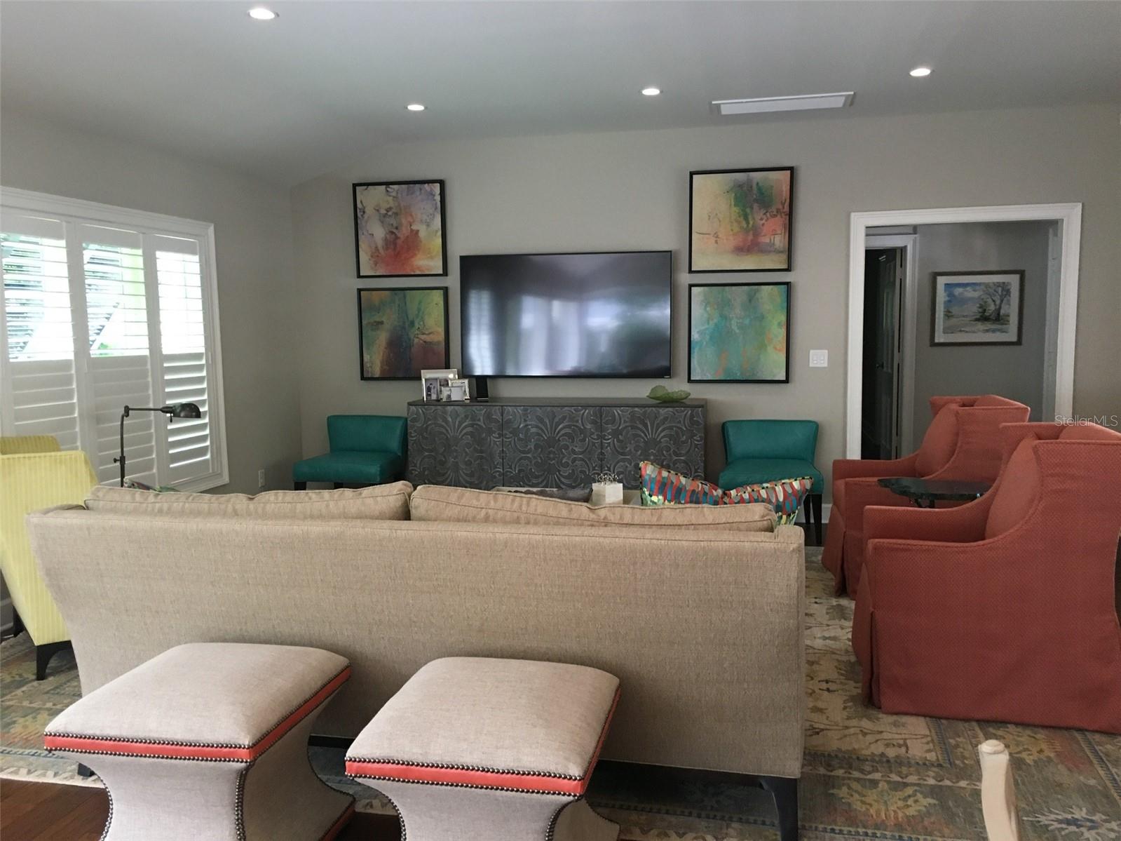 5001 W DICKENS AVE, TAMPA, FL, 33629