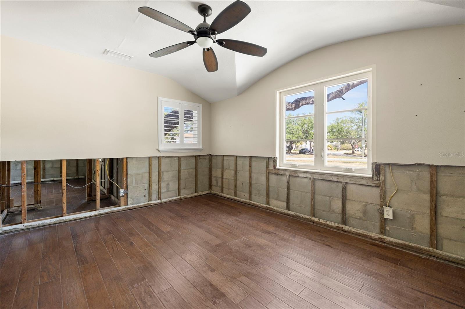 5001 W DICKENS AVE, TAMPA, FL, 33629