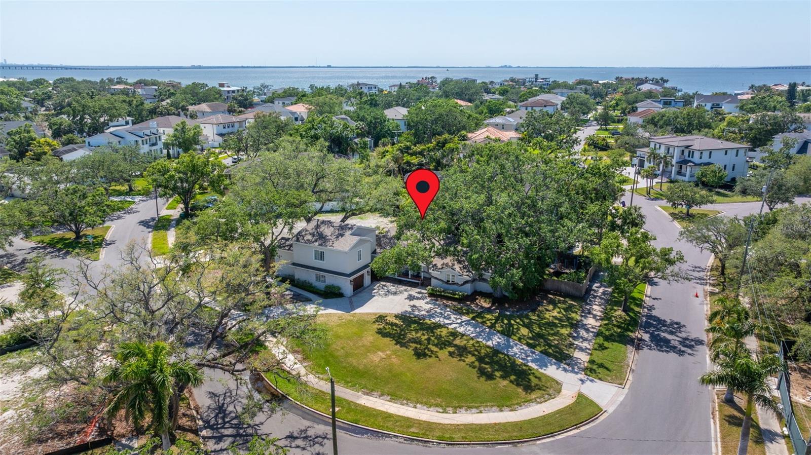 5001 W DICKENS AVE, TAMPA, FL, 33629