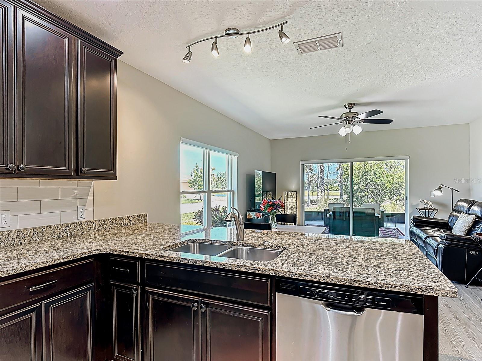 328 VESTRELLA DR, POINCIANA, FL, 34759