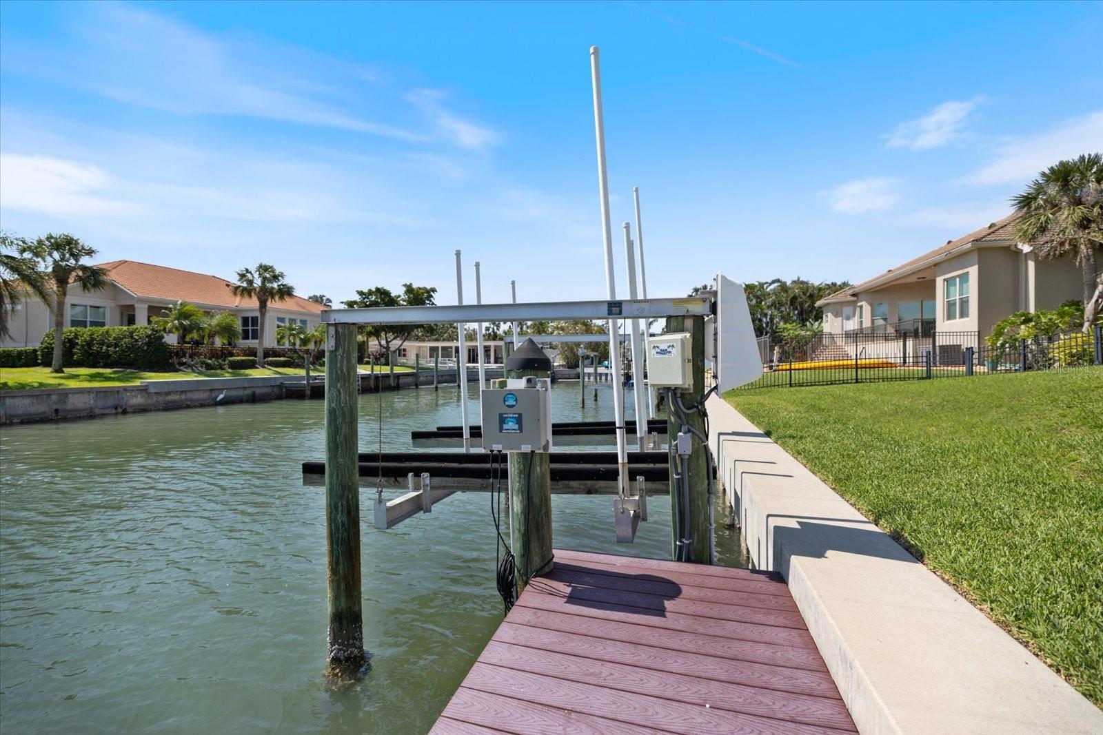 A4648699 Property Photo