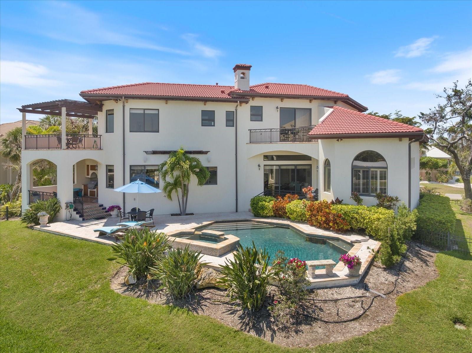 A4648699 Property Photo